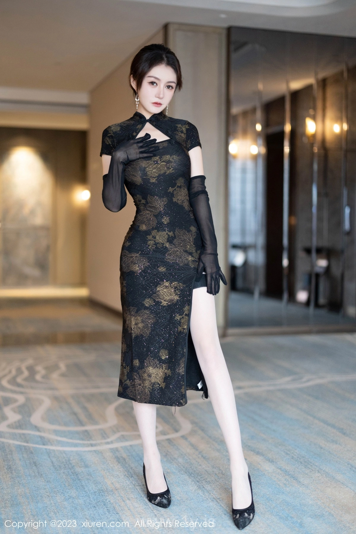 XIUREN(秀人网) No.7688 Exquisite Asian Vixen 唐甯甯
