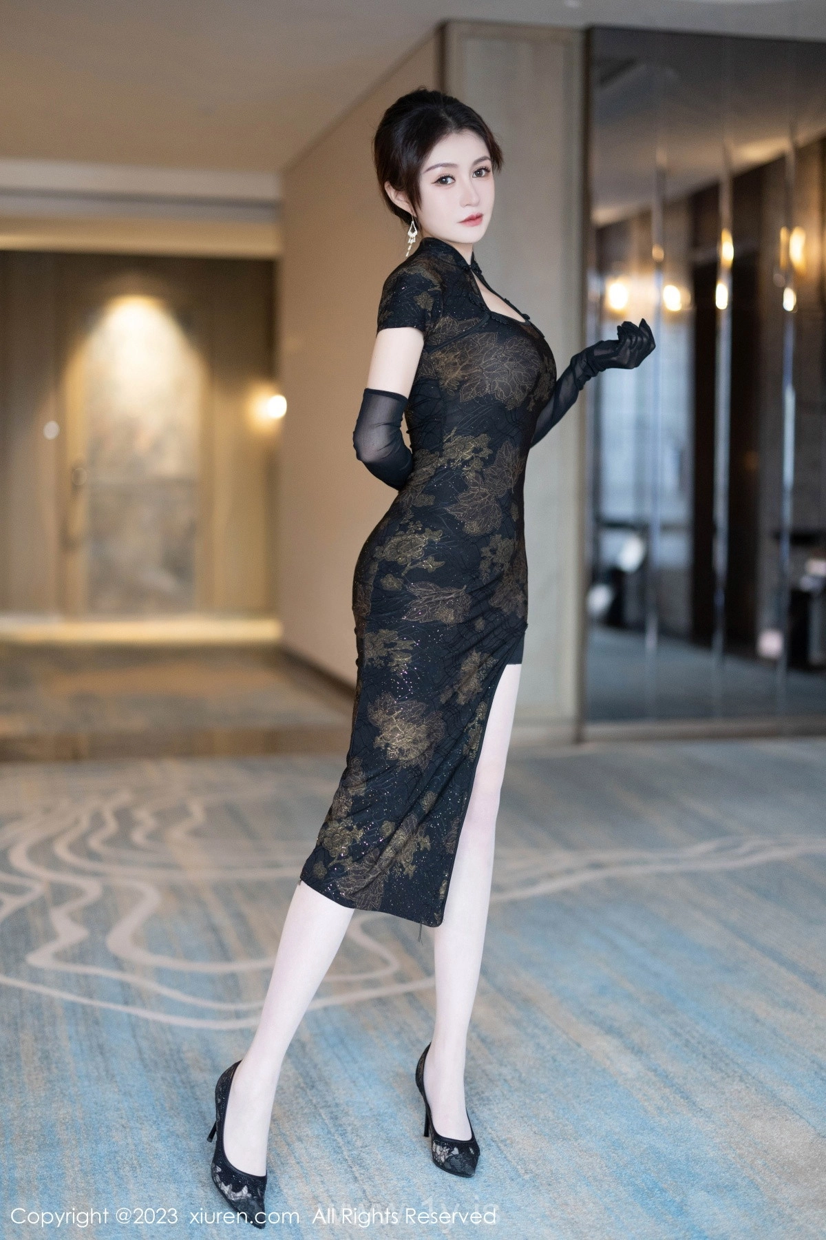 XIUREN(秀人网) No.7688 Exquisite Asian Vixen 唐甯甯