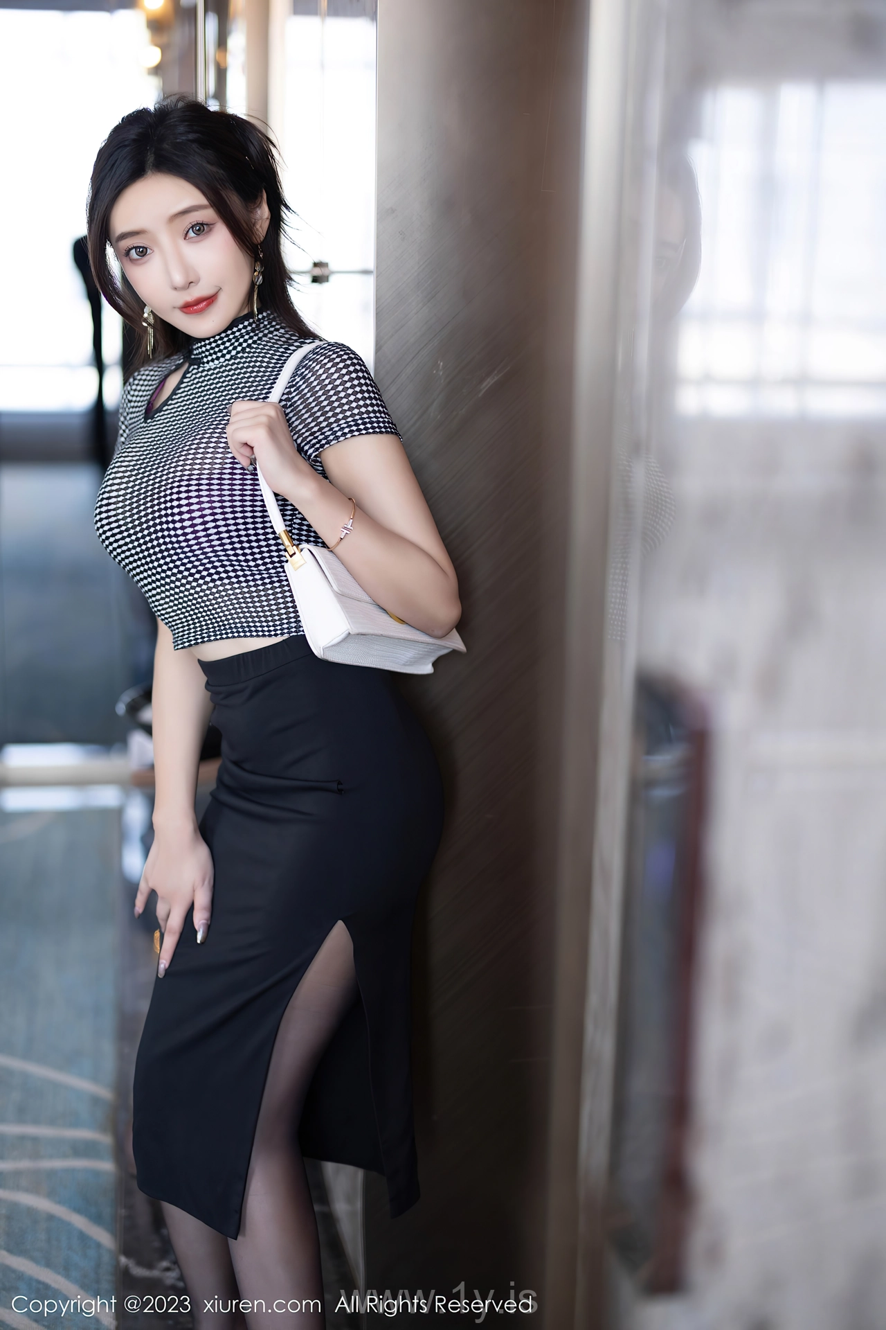 XIUREN(秀人网) No.7703 Delicate & Fancy Asian Women 王馨瑶yanni