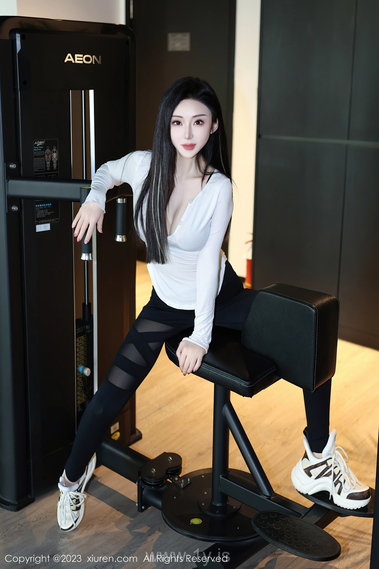 XIUREN(秀人网) No.7705 Glamorous Chinese Dreamgirl 田兮白