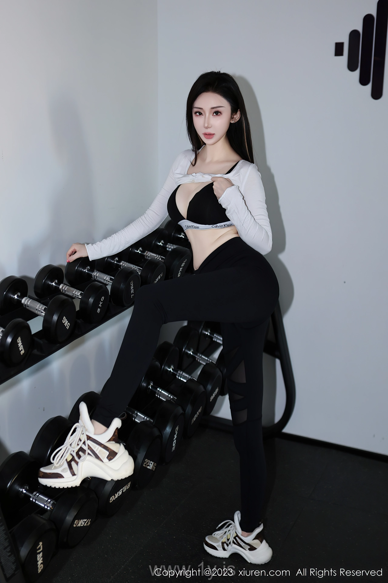 XIUREN(秀人网) No.7705 Glamorous Chinese Dreamgirl 田兮白