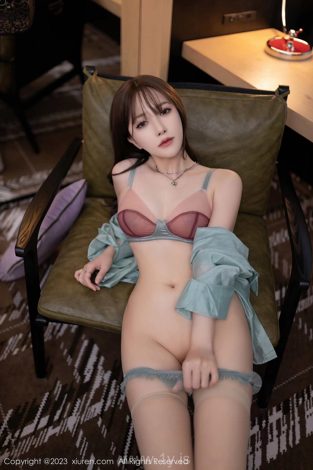 XIUREN(秀人网) No.7721 Luminous & Fashionable Asian Women 鱼子酱Fish