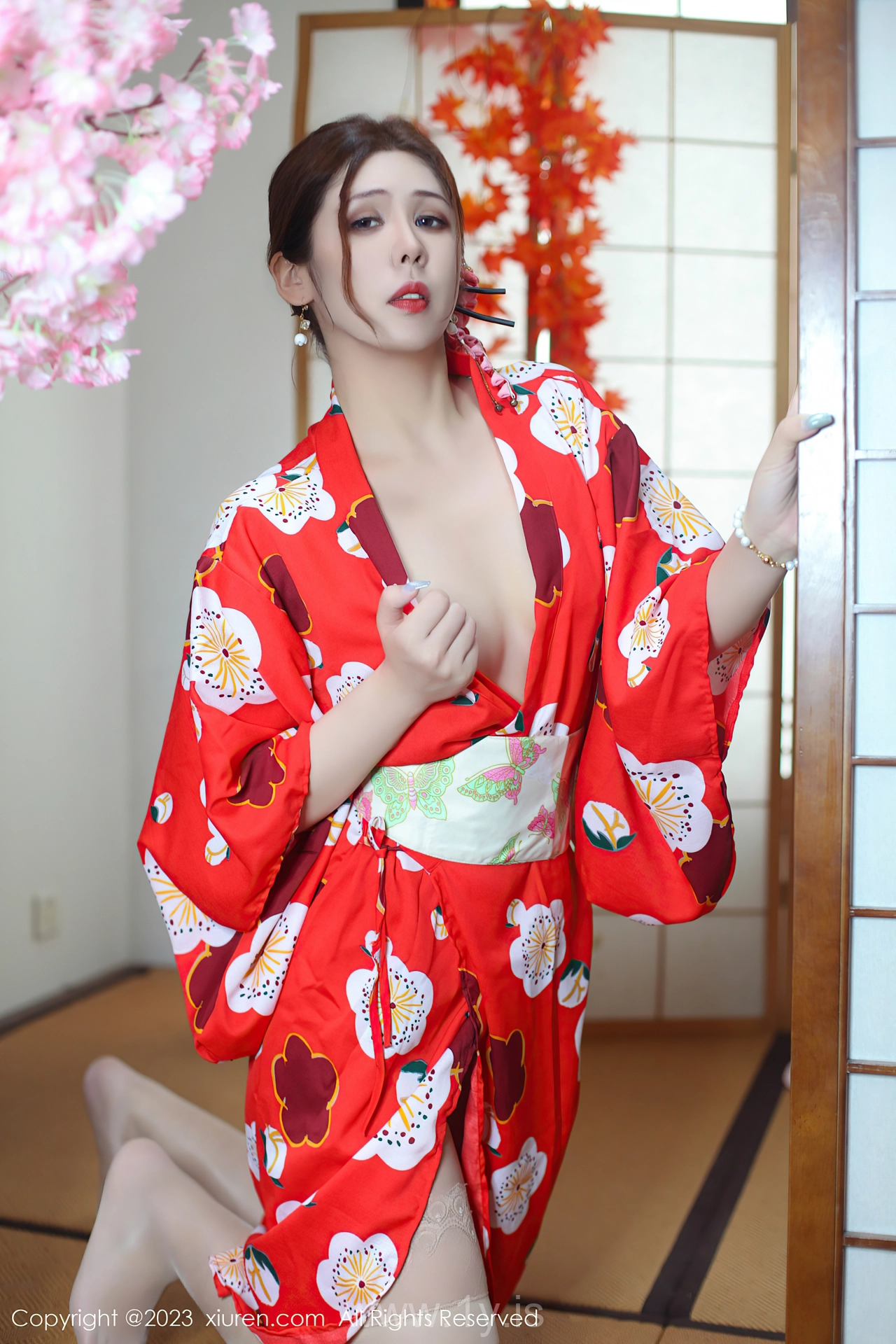 XIUREN(秀人网) No.7736 Slender & Well Done Chinese Belle 月野兔美妞