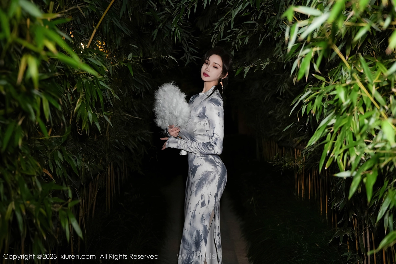 XIUREN(秀人网) No.7744 Stunning & Beautiful Chinese Belle Carol周妍希