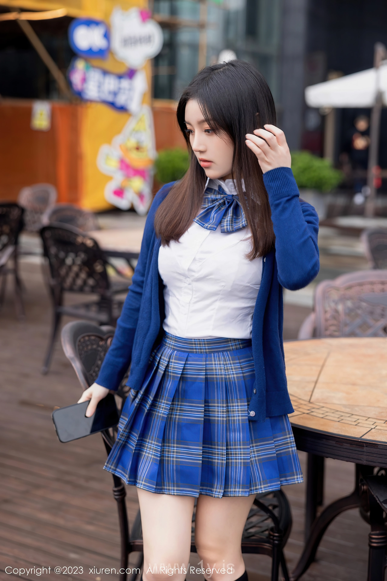 XIUREN(秀人网) No.7754 Alluring Chinese Girl 豆瓣酱