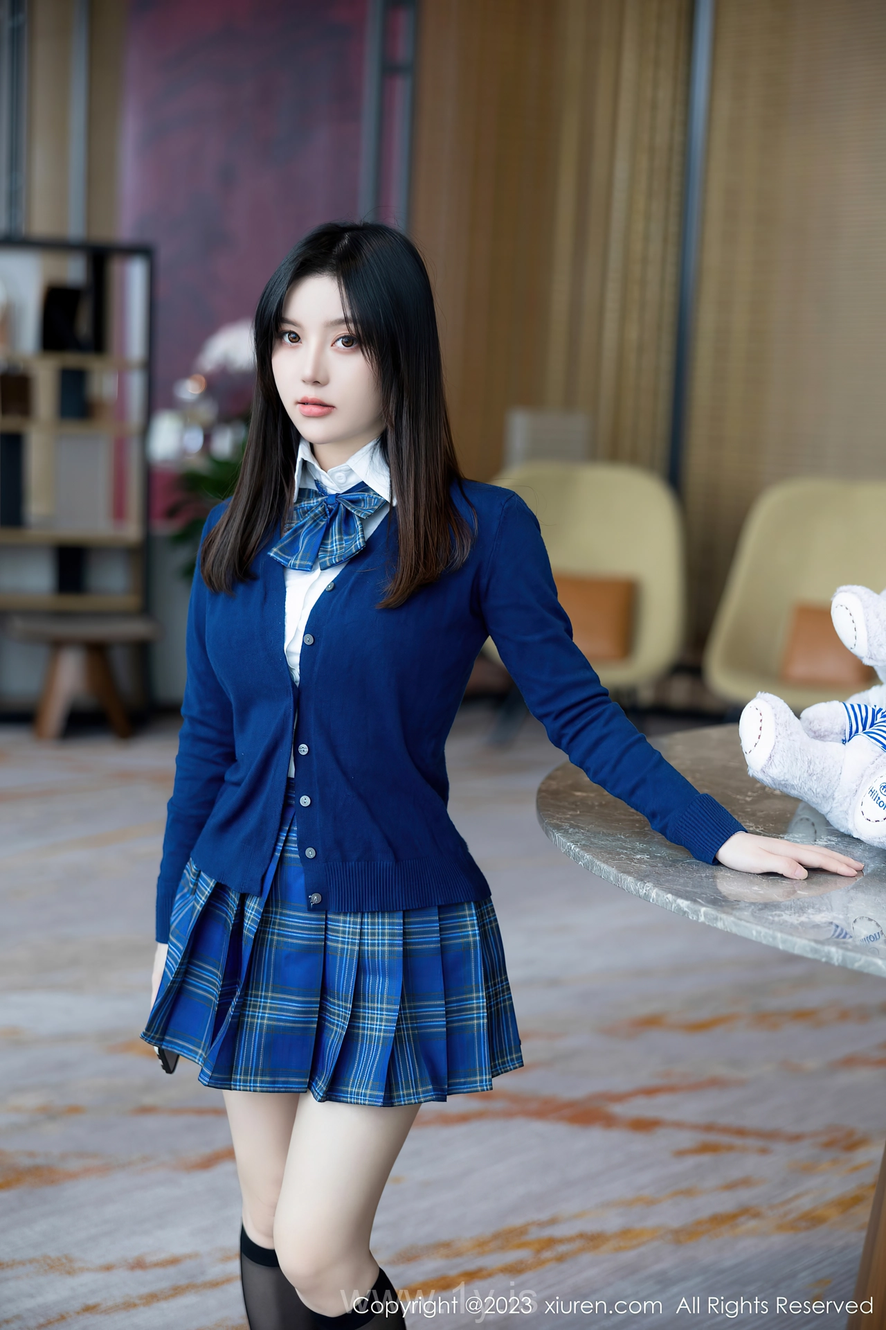 XIUREN(秀人网) No.7754 Alluring Chinese Girl 豆瓣酱