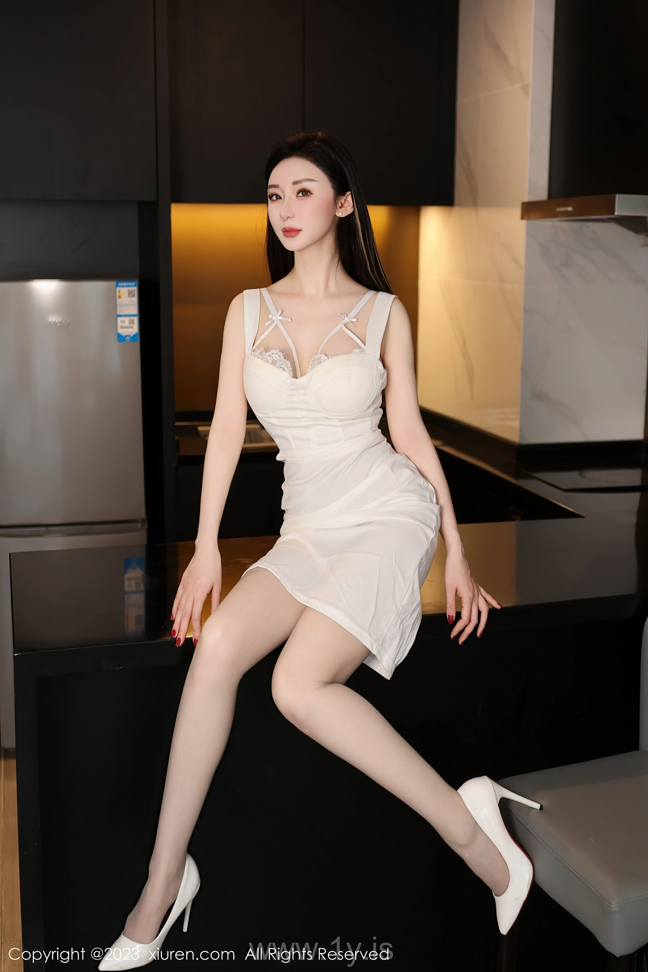 XIUREN(秀人网) No.7756 Sexy & Good-looking Asian Enchantress 田兮白