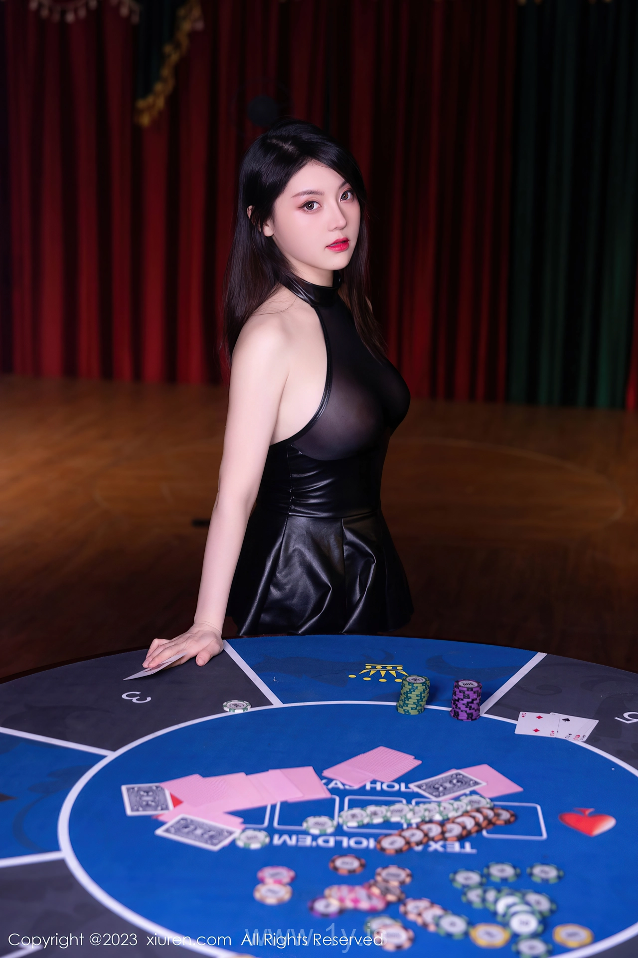 XIUREN(秀人网) No.7788 Slender Asian Femme fatale 豆瓣酱