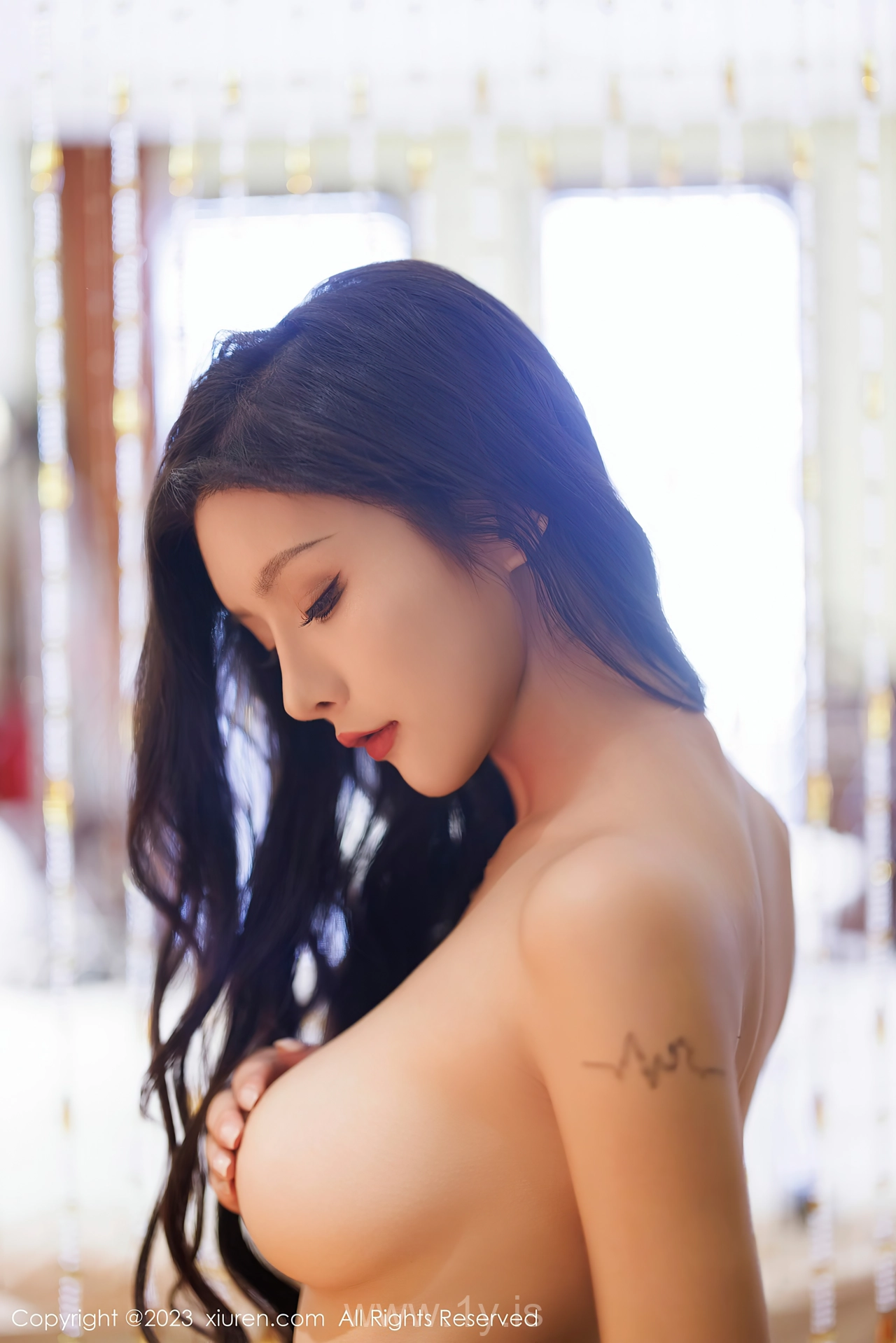 XIUREN(秀人网) No.7800 Ravishing Chinese Dreamgirl 七七kiko