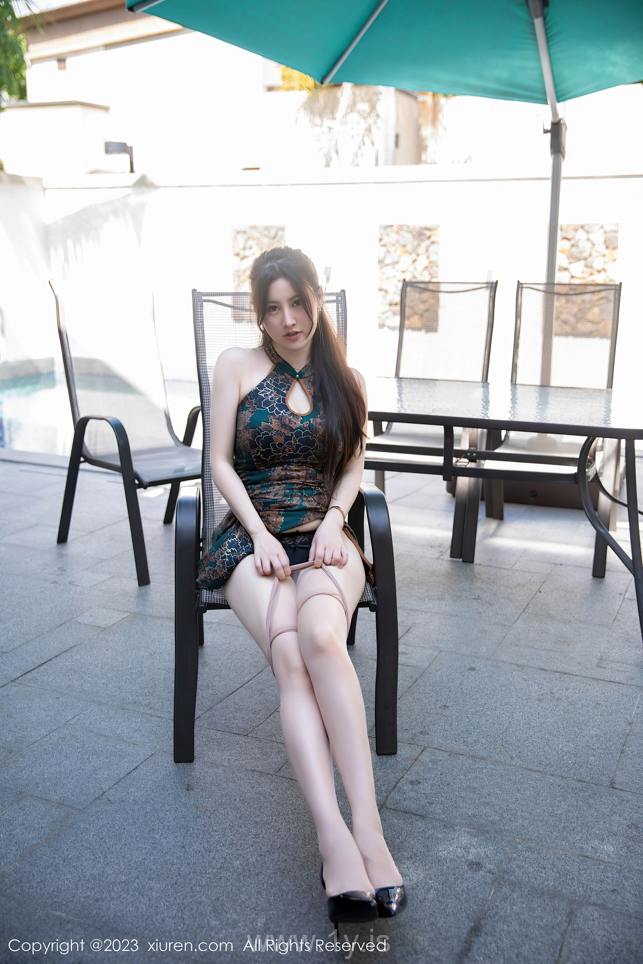 XIUREN(秀人网) No.7807 Hot Asian Enchantress 诗诗kiki