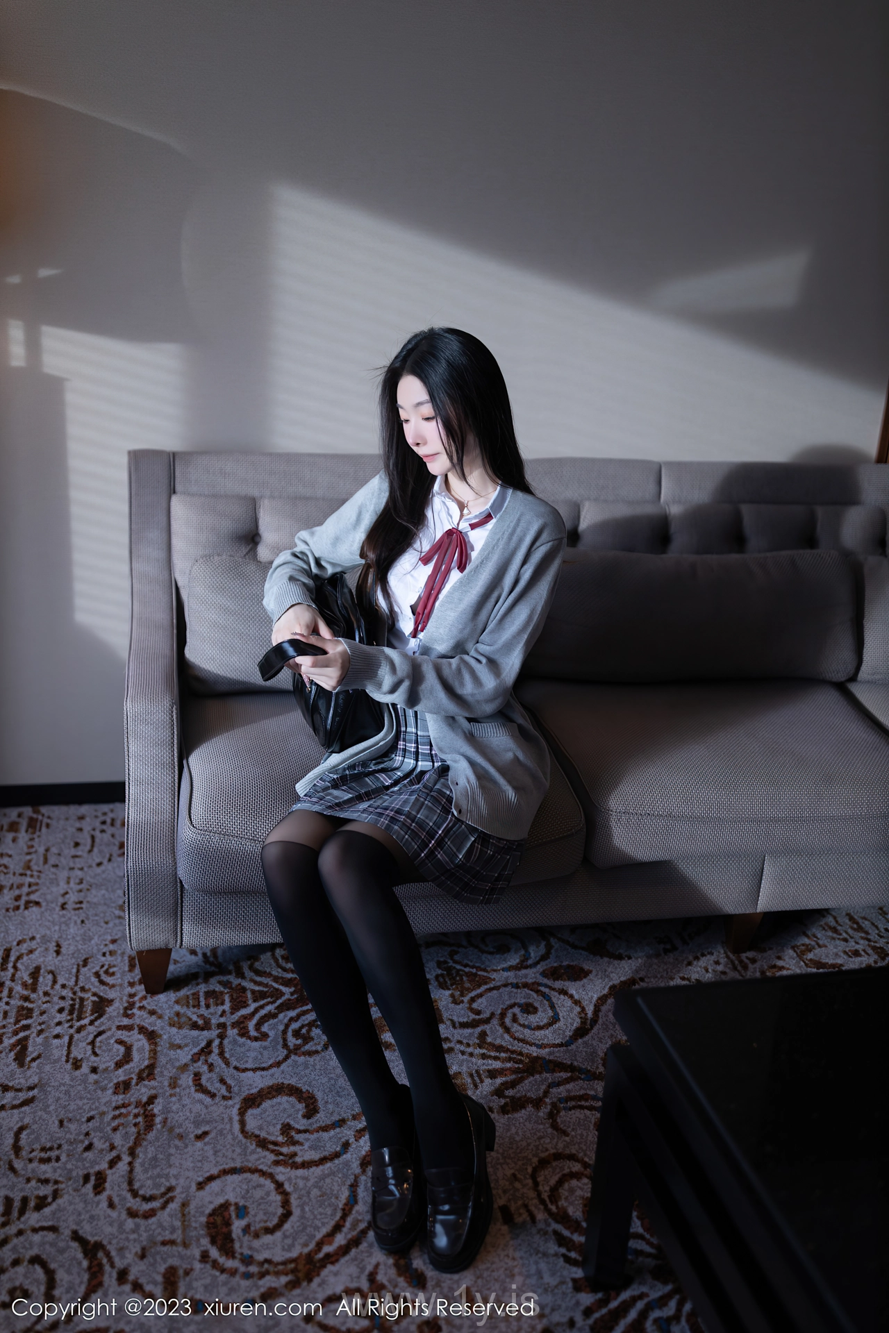XIUREN(秀人网) No.7809 Fashionable & Refined Asian Women 小逗逗