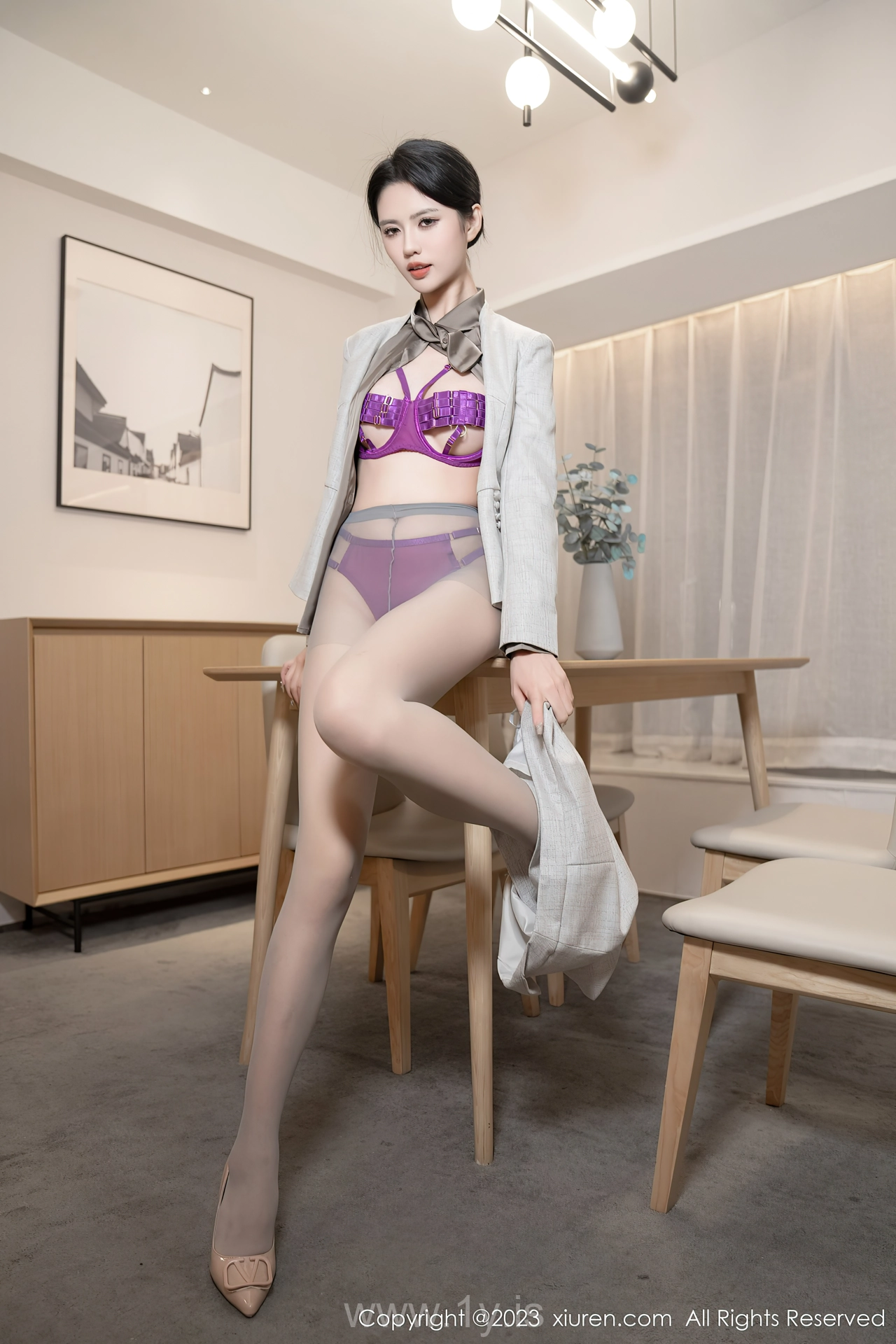 XIUREN(秀人网) No.7845 Shimmering & Tempting Asian Rara Avis 浅浅Danny