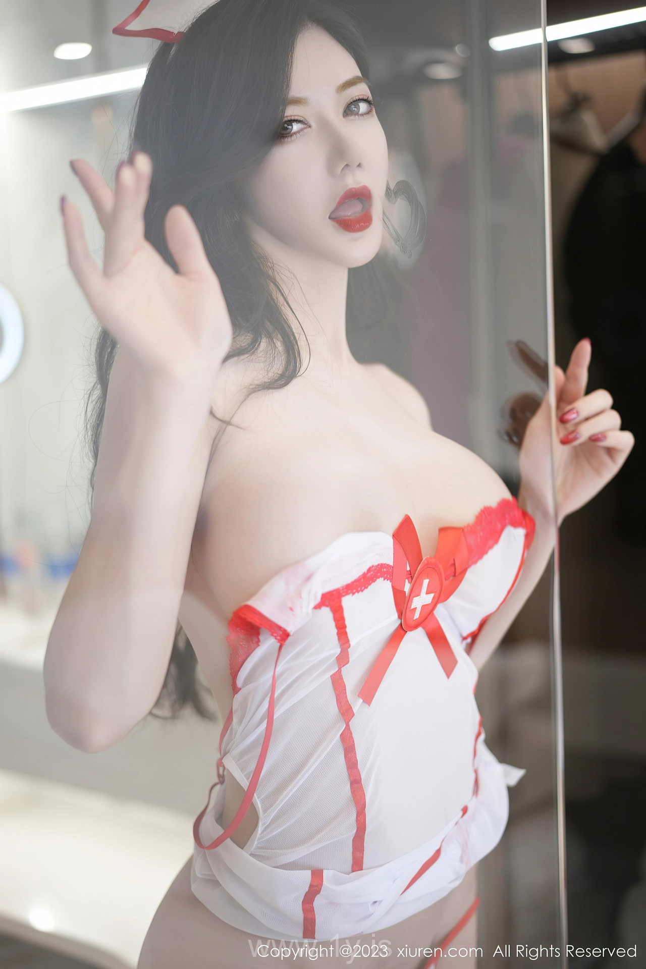 XIUREN(秀人网) No.7849 Good-looking & Quiet Chinese Beauty 心妍小公主