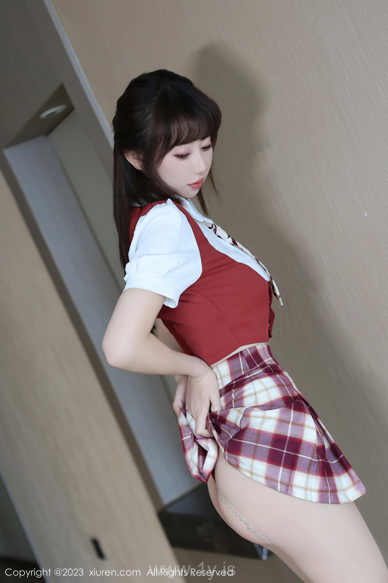 XIUREN(秀人网) No.7851 Graceful Asian Enigma 金tiao
