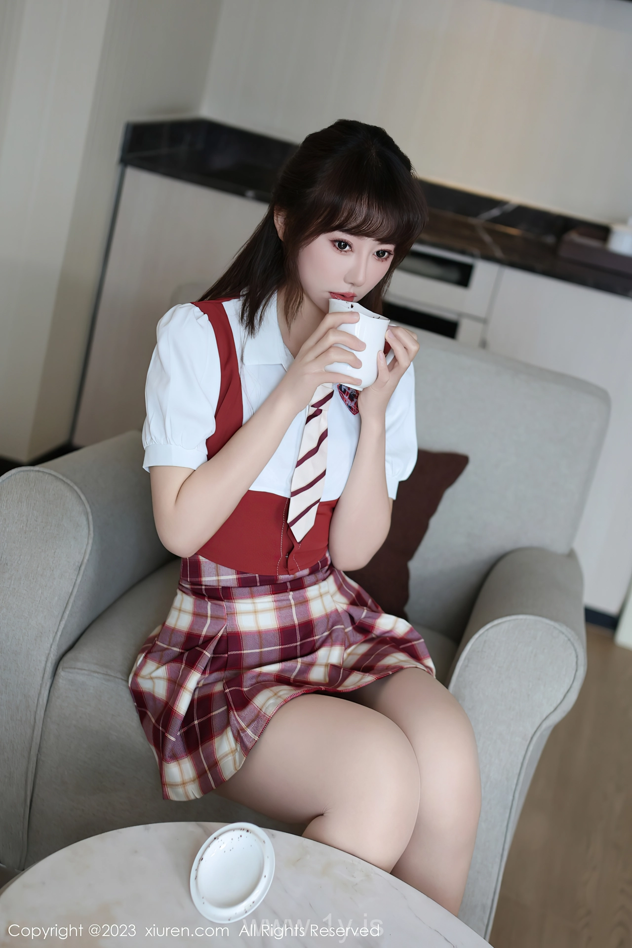XIUREN(秀人网) No.7851 Graceful Asian Enigma 金tiao