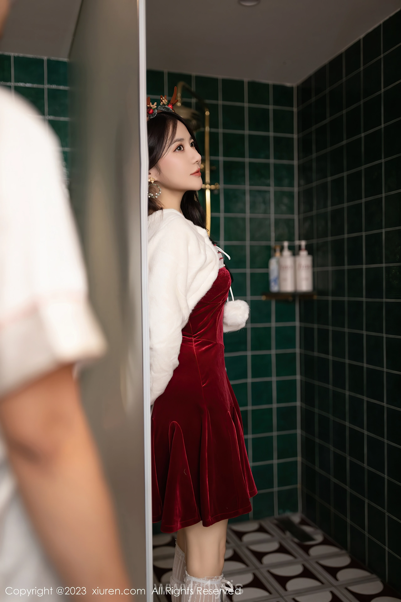 XIUREN(秀人网) No.7854 Ravishing & Charming Asian Rose 鱼子酱Fish