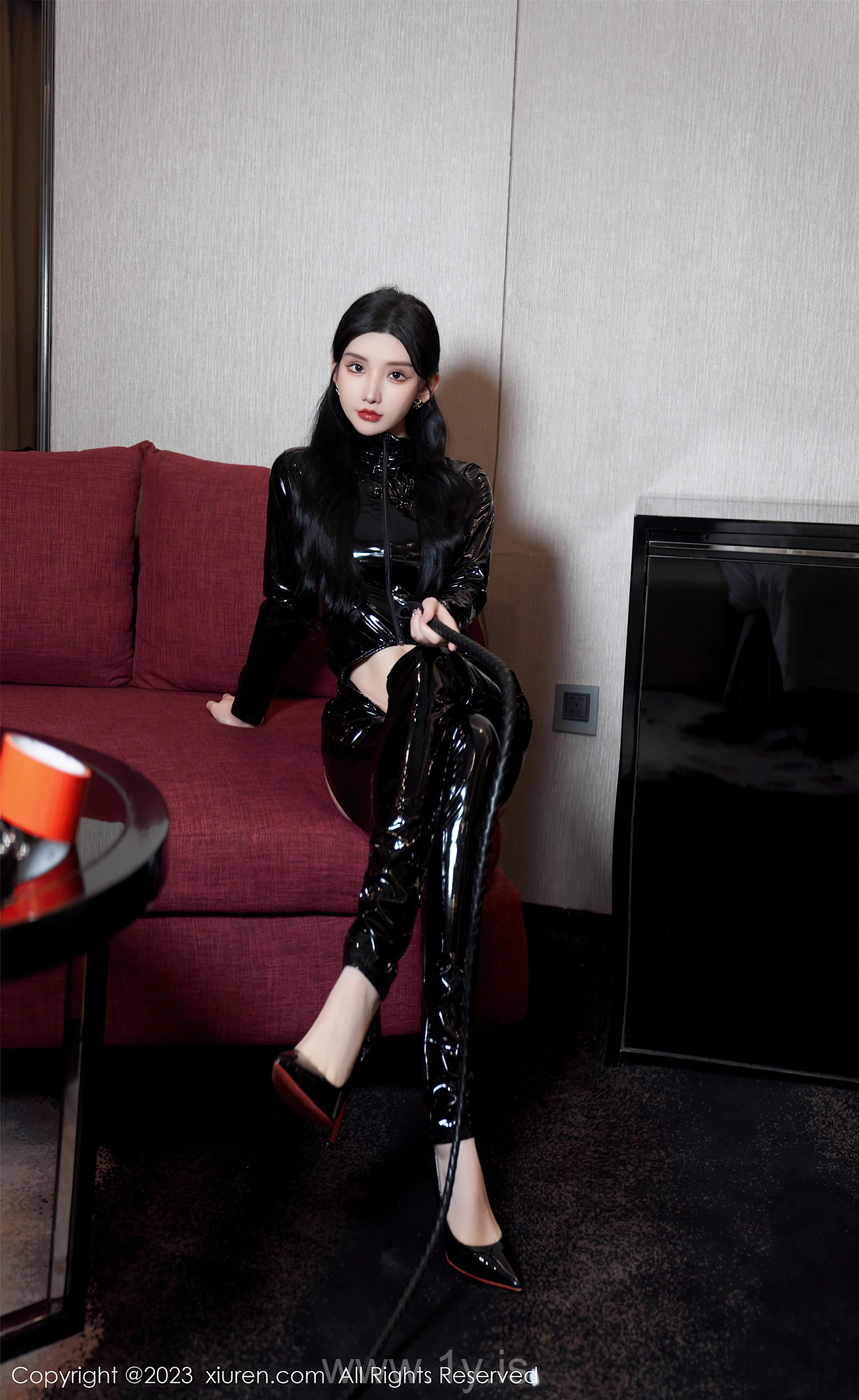 XIUREN(秀人网) No.7856 Lively & Well Done Chinese Seductress 周于希Sally