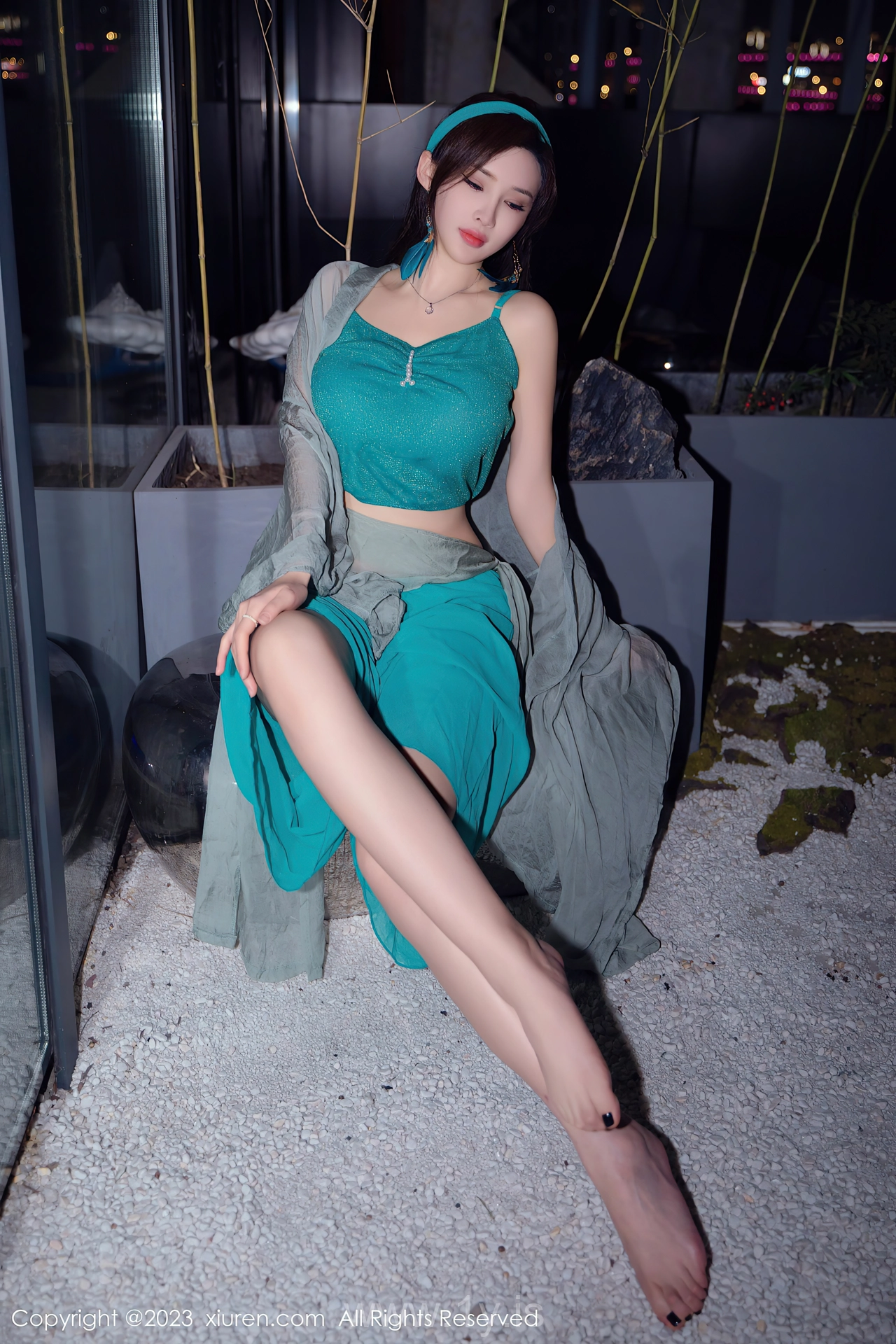 XIUREN(秀人网) No.7886 Pretty & Well Done Asian Mature Princess Carol周妍希