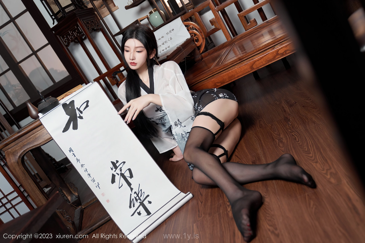 XIUREN(秀人网) No.7891 Shimmering Chinese Starlet 周于希Sally
