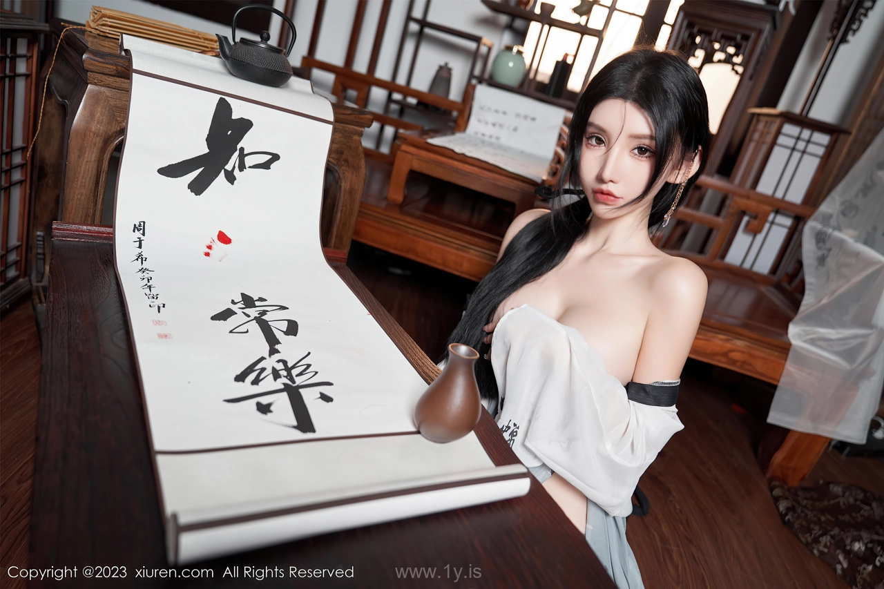 XIUREN(秀人网) No.7891 Shimmering Chinese Starlet 周于希Sally