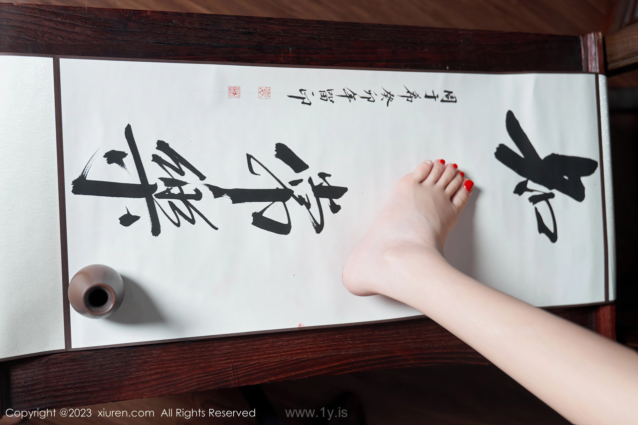 XIUREN(秀人网) No.7891 Shimmering Chinese Starlet 周于希Sally