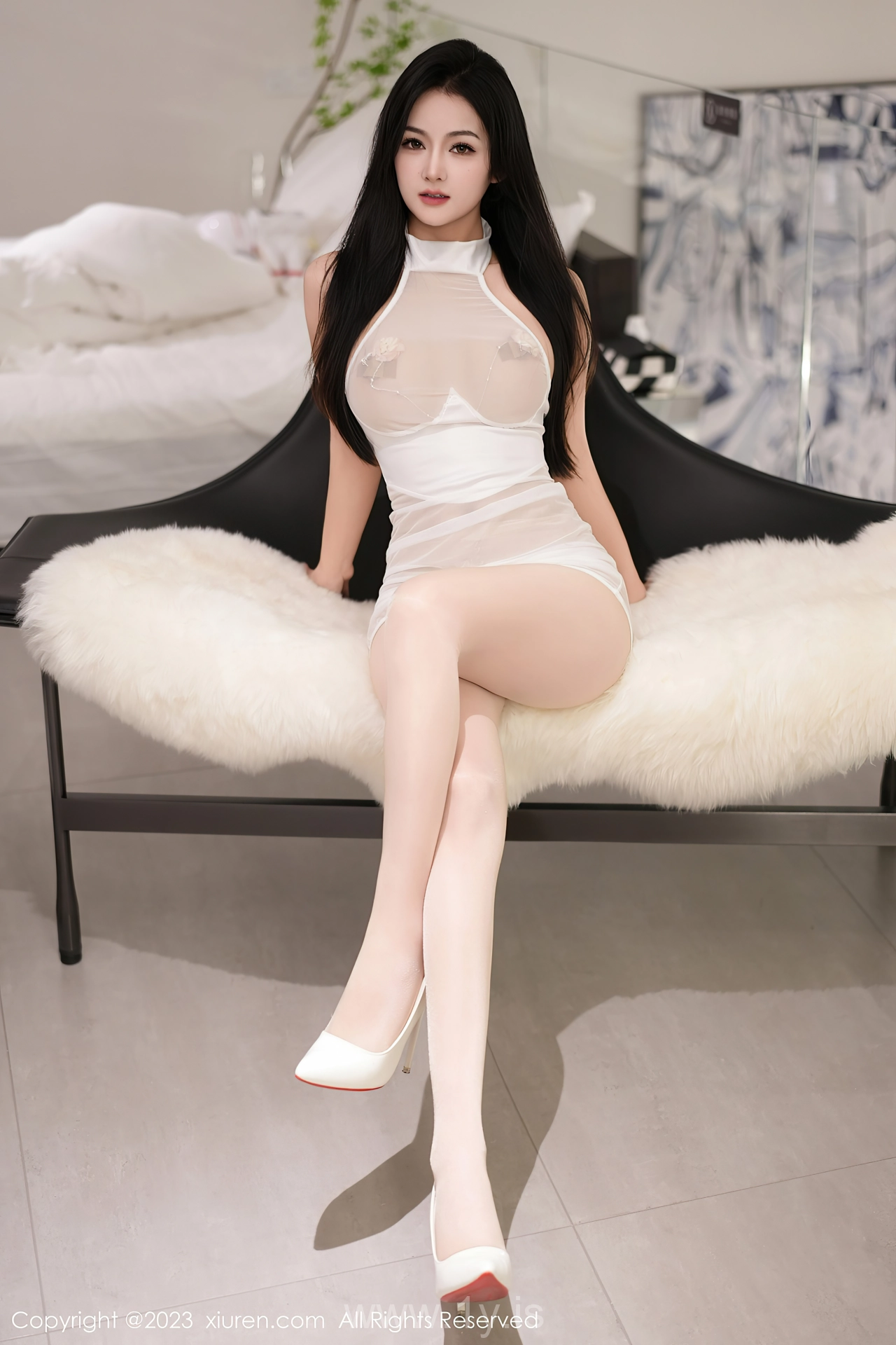XIUREN(秀人网) No.7893 Good-looking & Cute Asian Homebody Girl 谭小灵