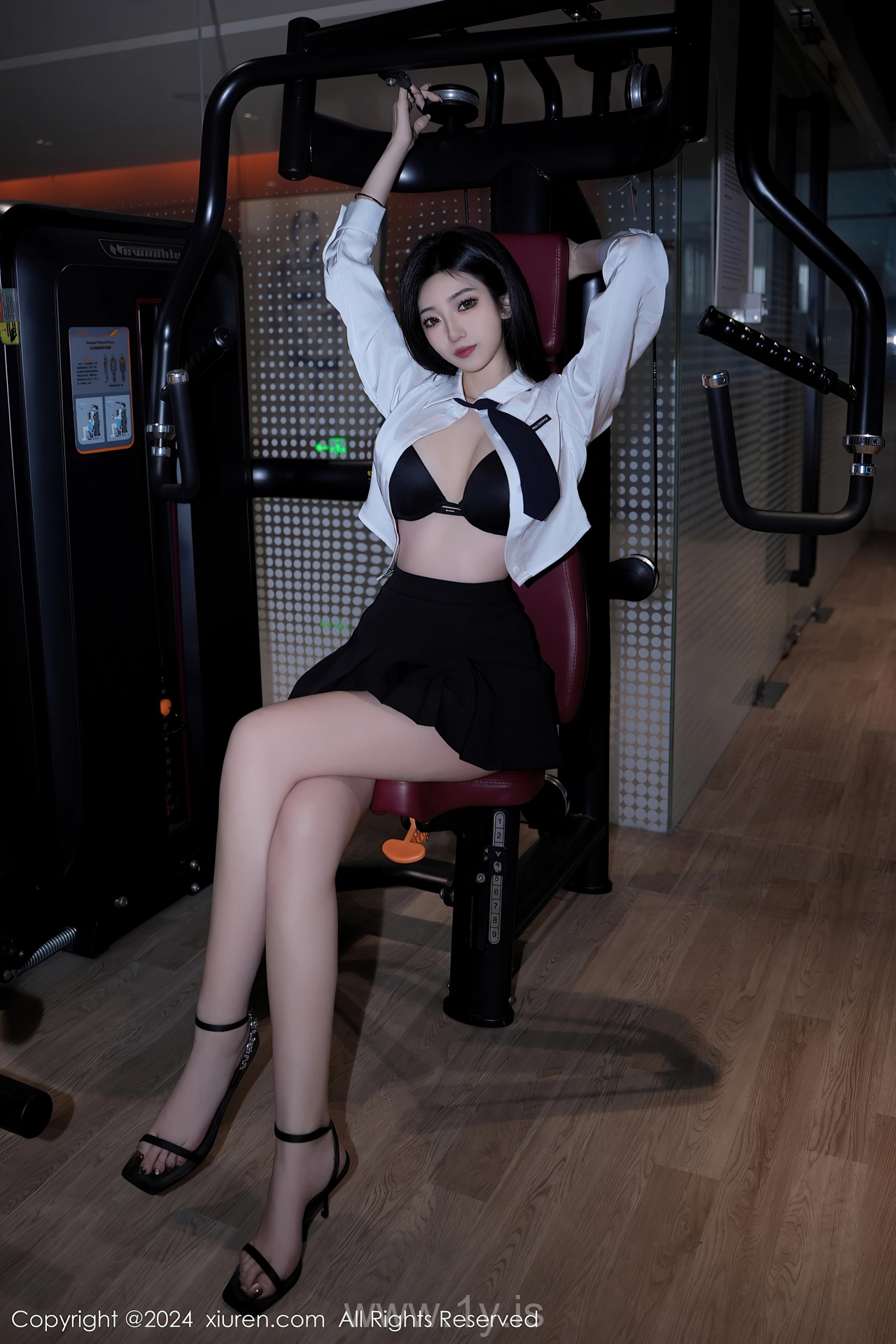 XIUREN(秀人网) No.7894 Glamorous Chinese Belle 安琪Yee