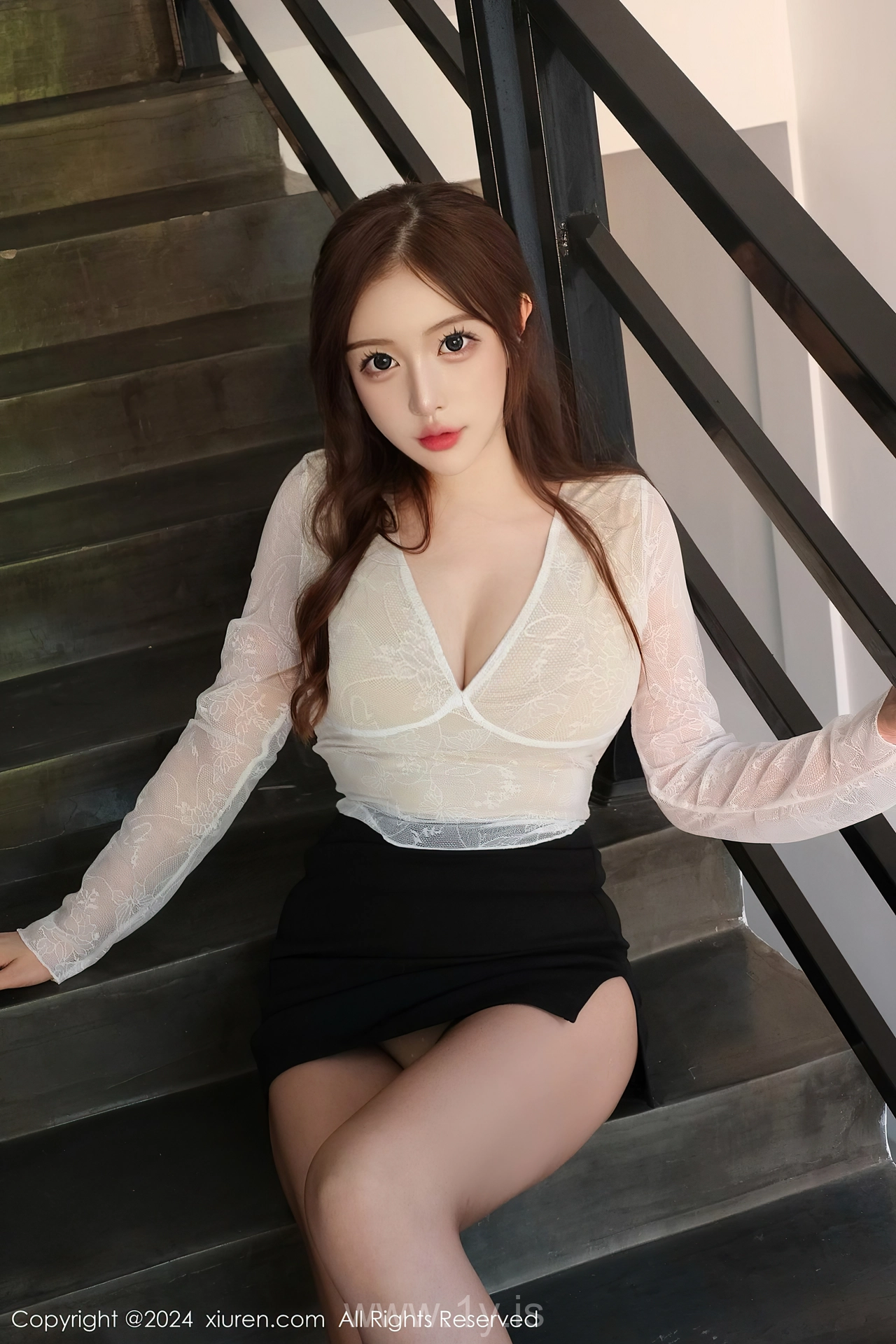 XIUREN(秀人网) No.7895 Chic & Fancy Chinese Sweetie LindaLinda