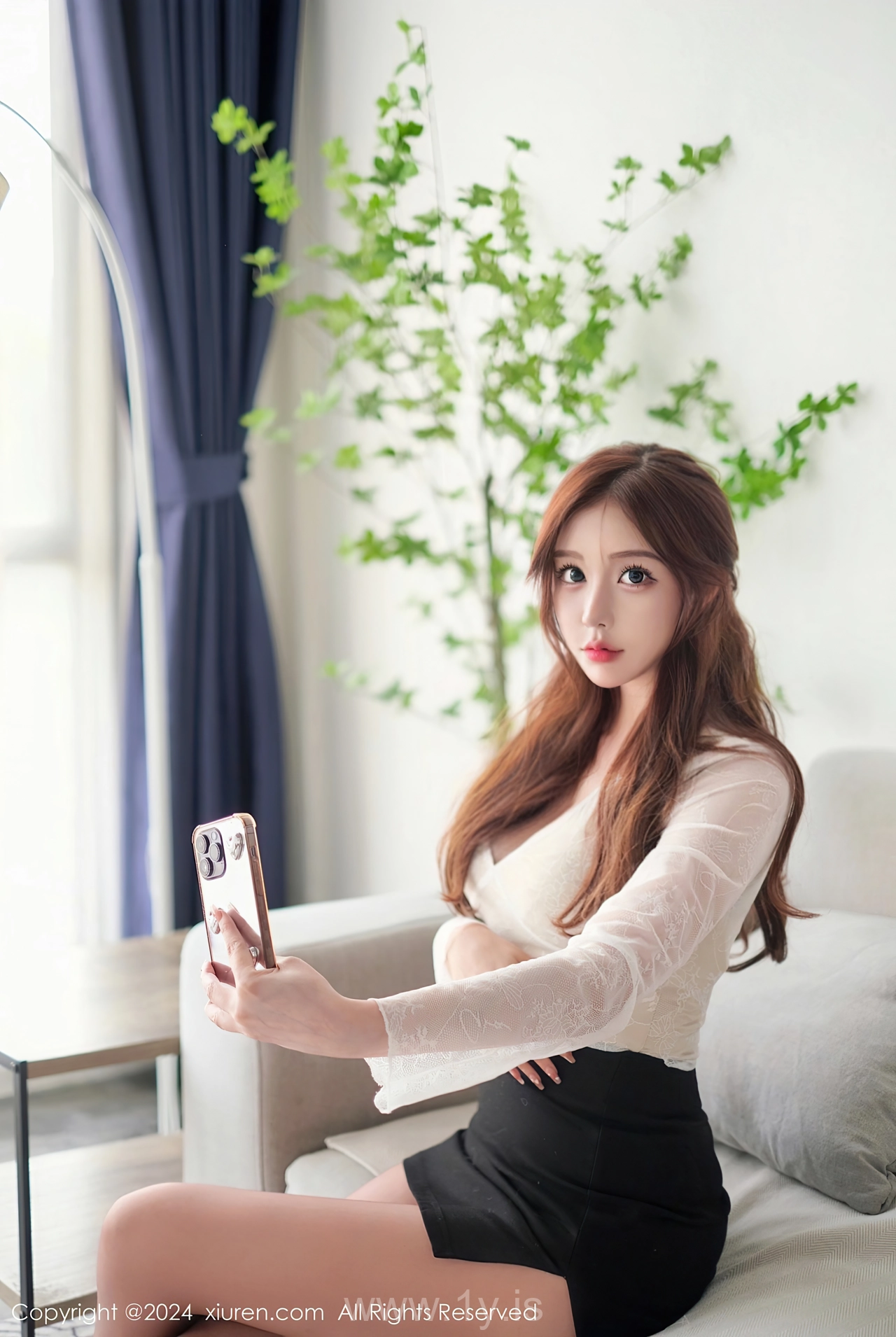 XIUREN(秀人网) No.7895 Chic & Fancy Chinese Sweetie LindaLinda