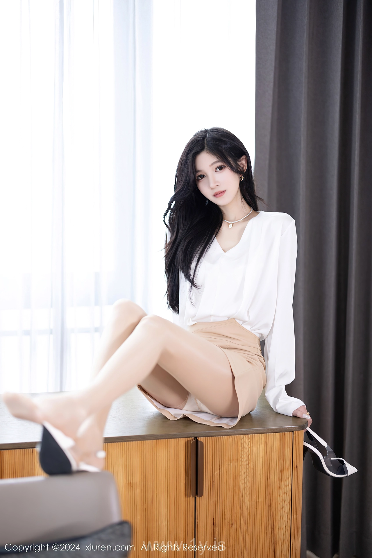 XIUREN(秀人网) No.7906 Stylish Chinese Belle 程程程-