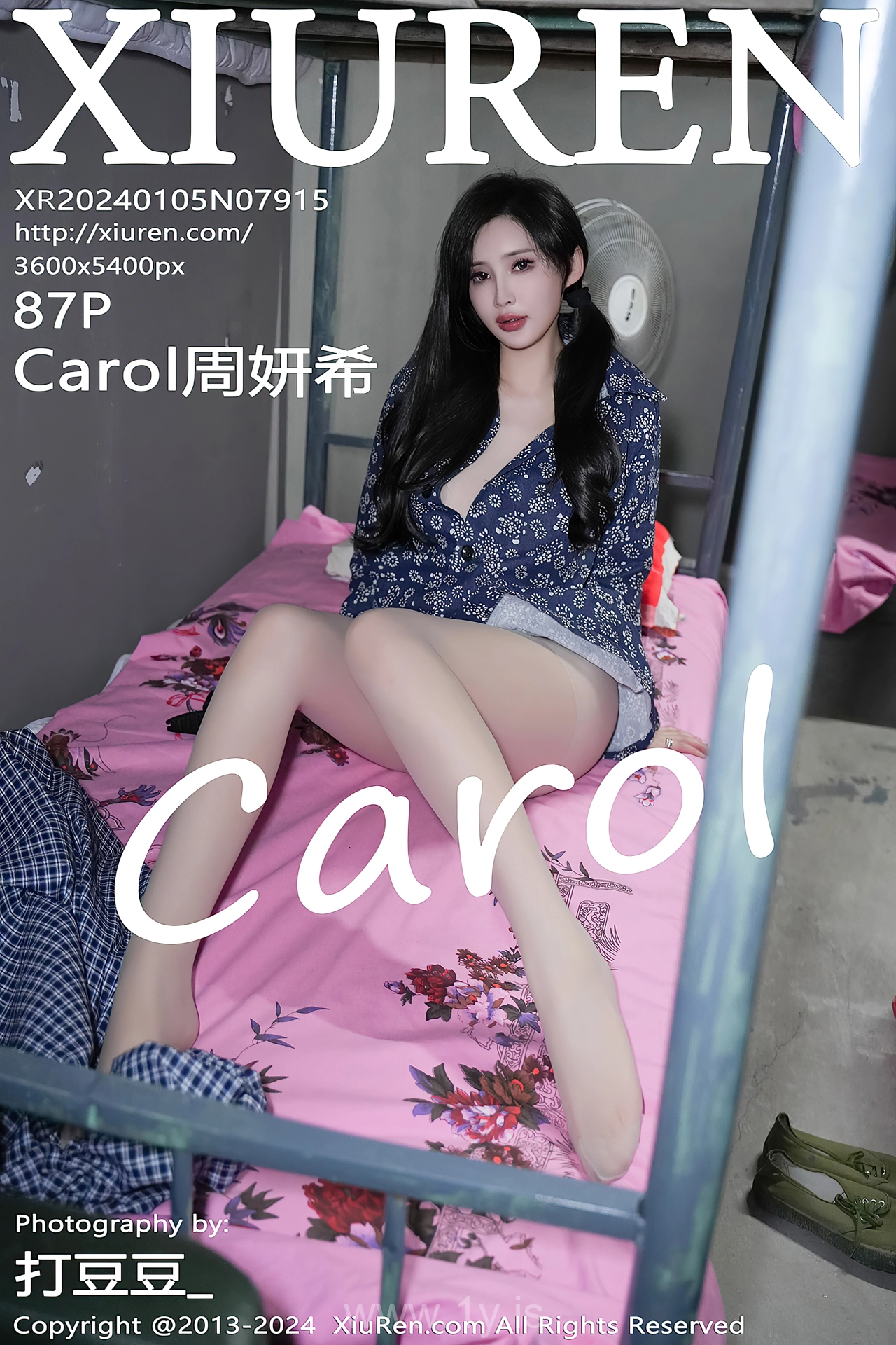 XIUREN(秀人网) No.7915 Adorable & Playful Chinese Diva Carol周妍希