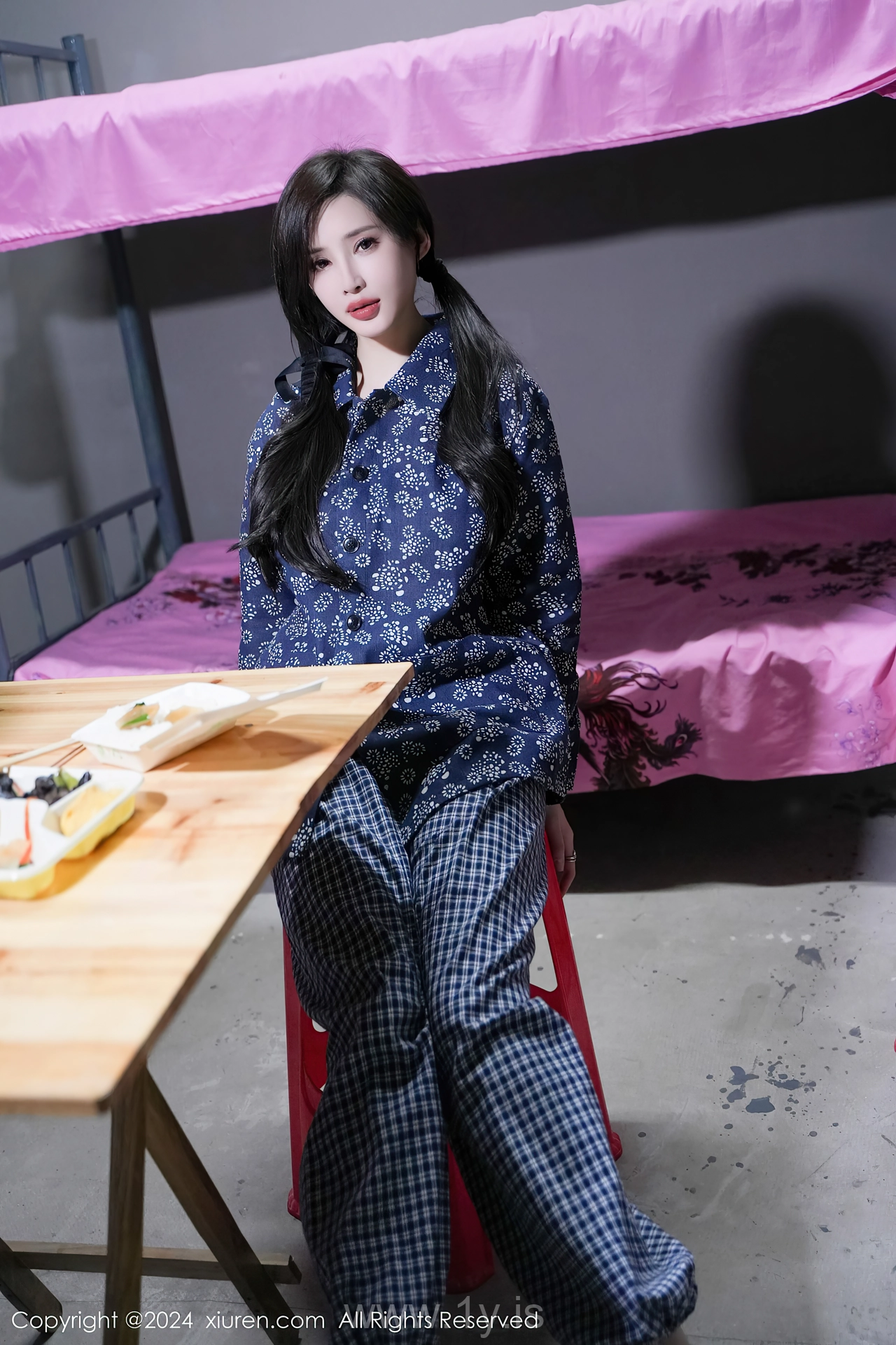 XIUREN(秀人网) No.7915 Adorable & Playful Chinese Diva Carol周妍希