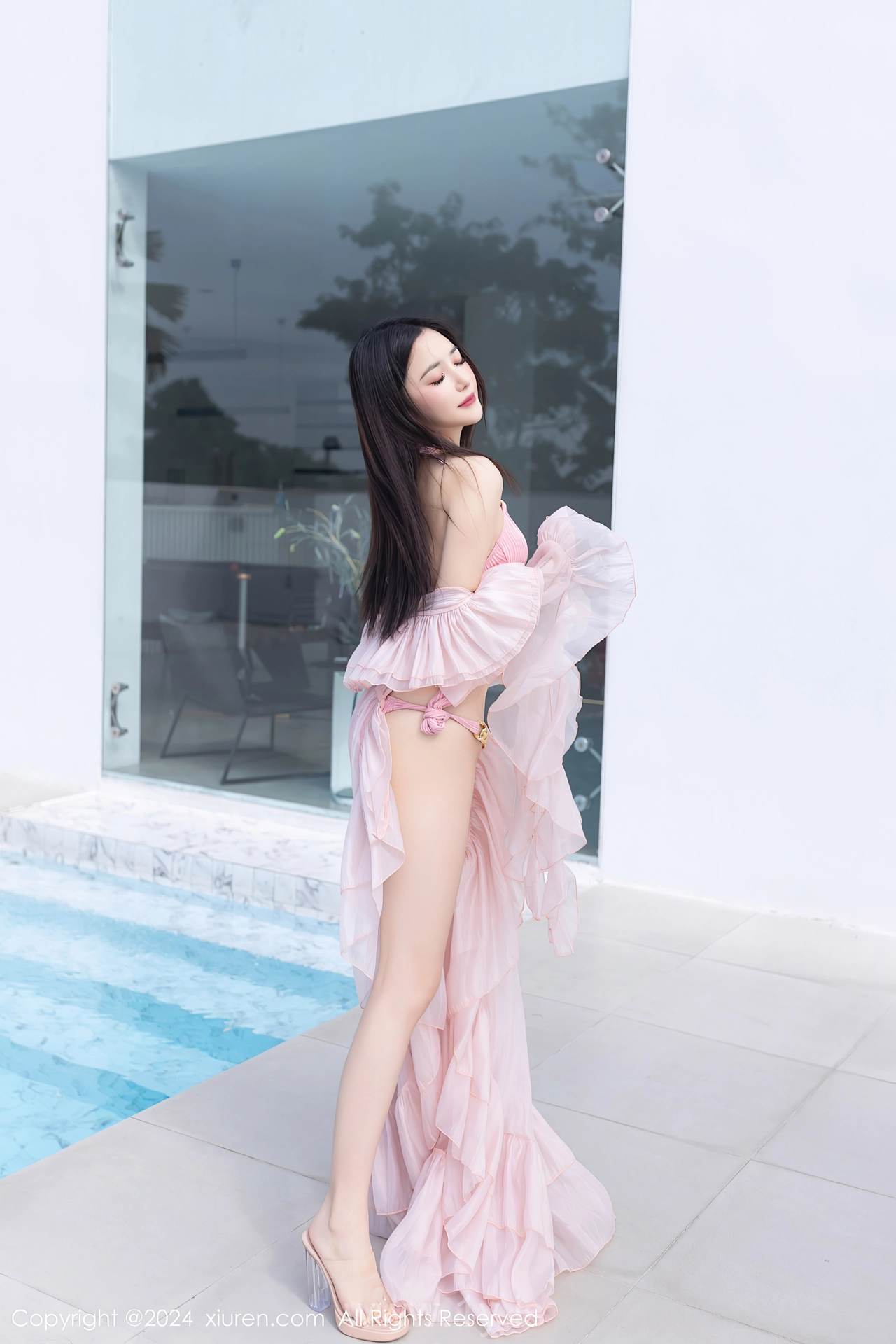 XIUREN(秀人网) No.7920 Innocent & Hot Chinese Queen 鱼子酱Fish