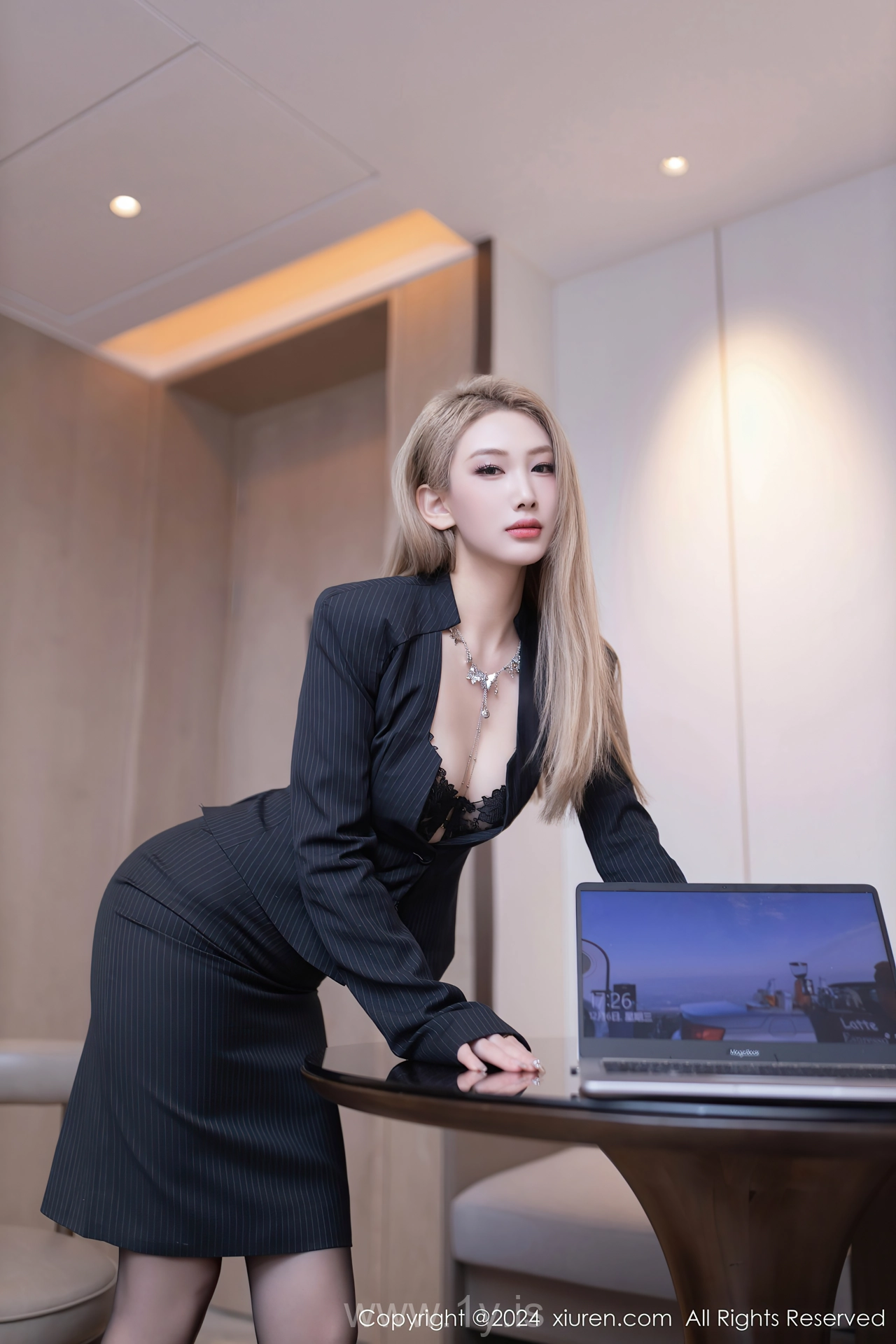 XIUREN(秀人网) No.7936 Quiet Asian Model 沈青黛