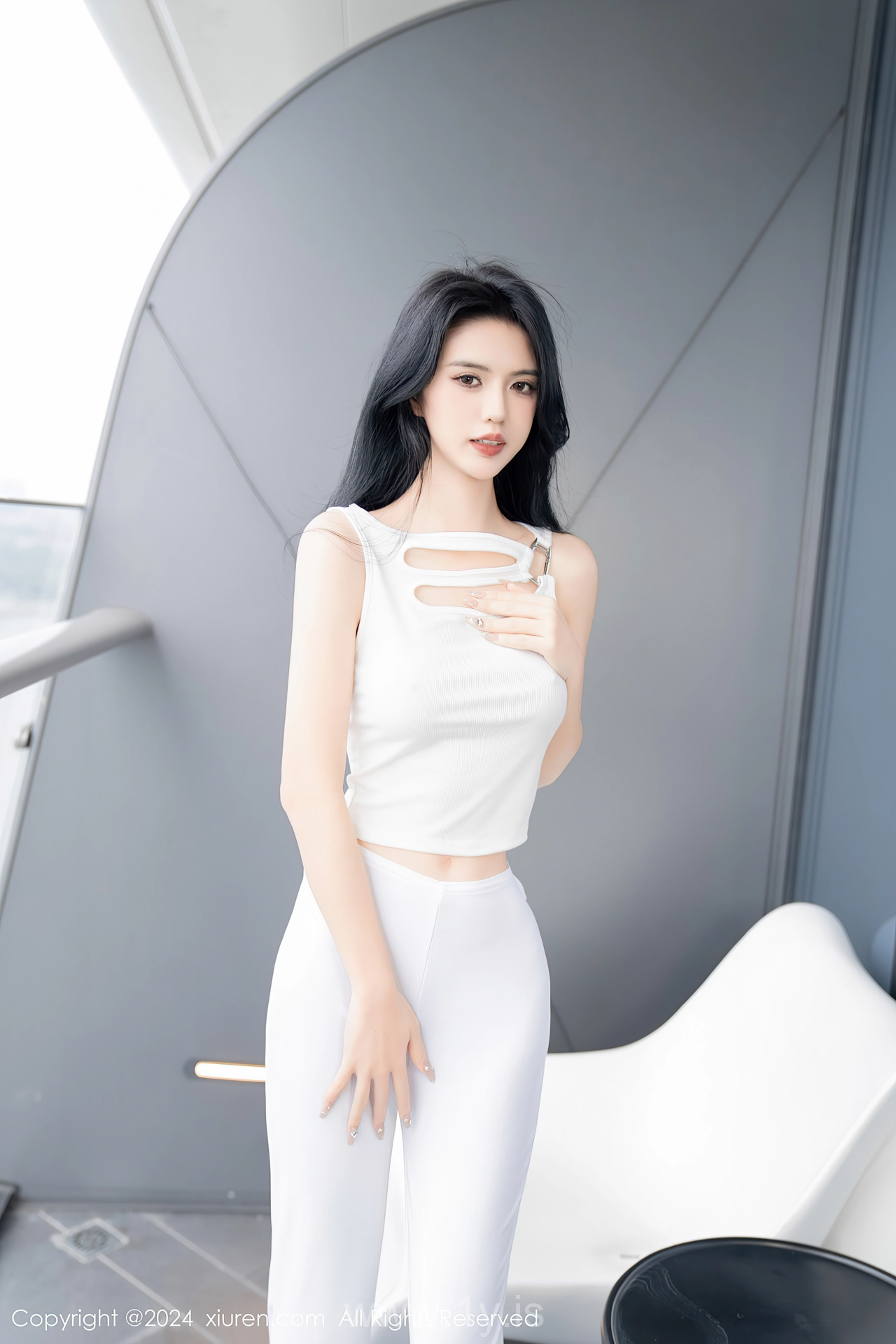 XIUREN(秀人网) No.7937 Slender & Flawless Chinese Seductress 浅浅Danny