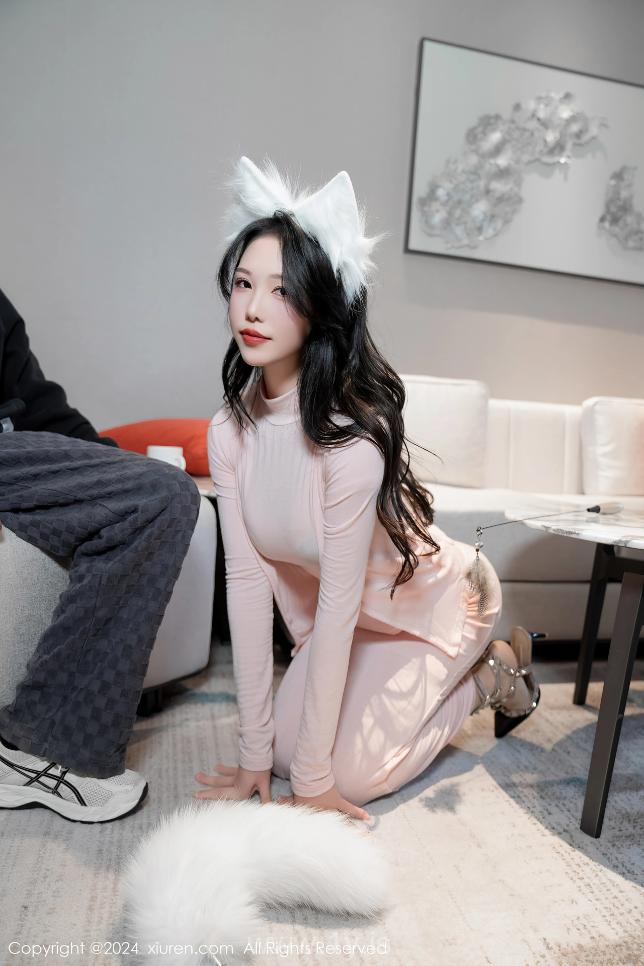 XIUREN(秀人网) No.7945 Sultry Chinese Starlet 利世