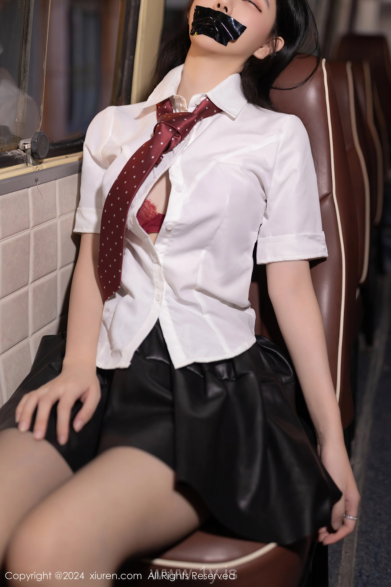 XIUREN(秀人网) No.7957 Beautiful & Mesmerizing Asian Temptress 幼幼