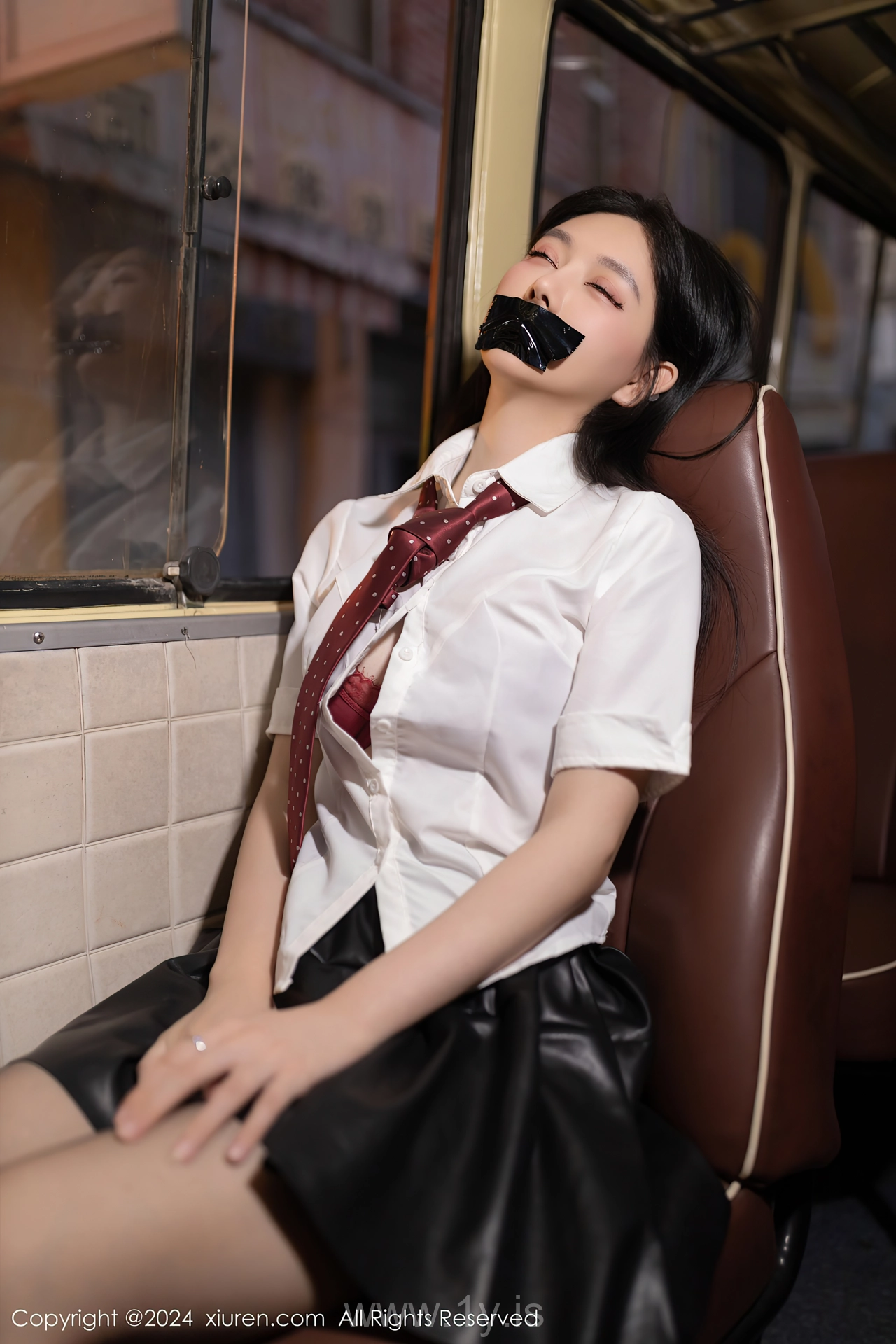 XIUREN(秀人网) No.7957 Beautiful & Mesmerizing Asian Temptress 幼幼