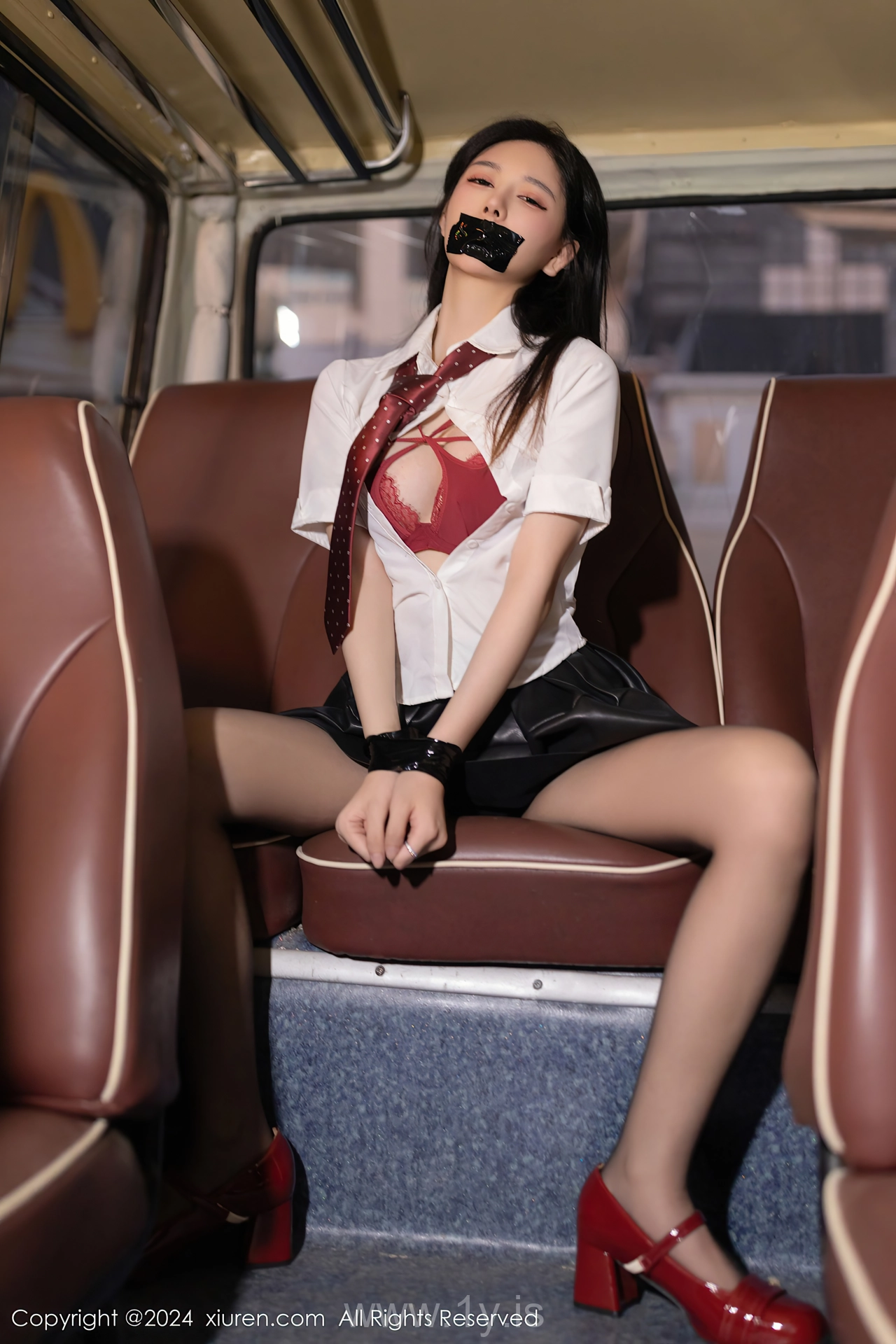 XIUREN(秀人网) No.7957 Beautiful & Mesmerizing Asian Temptress 幼幼