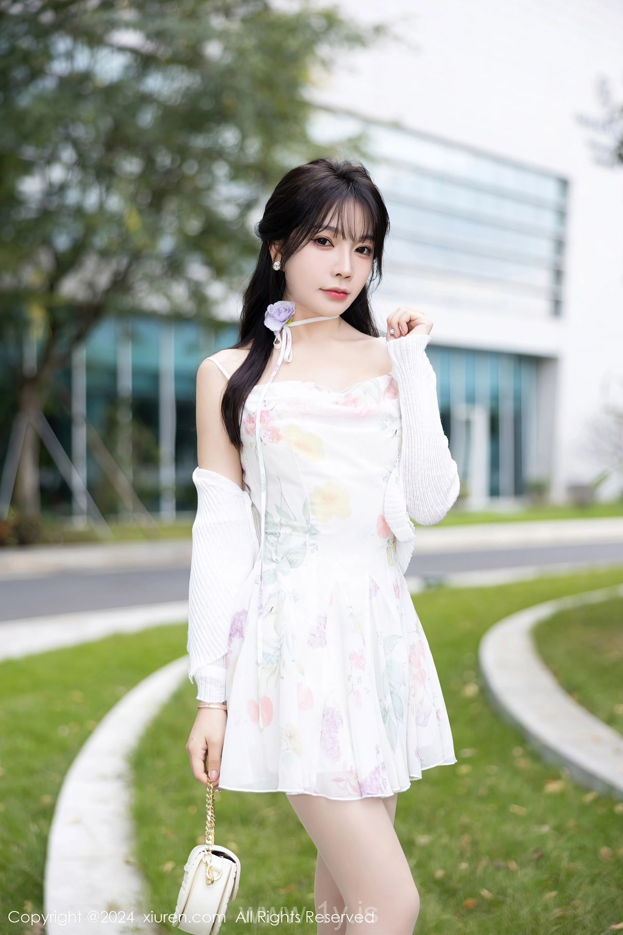 XIUREN(秀人网) No.7959 Pretty & Flawless Asian Jewel 徐莉芝Booty