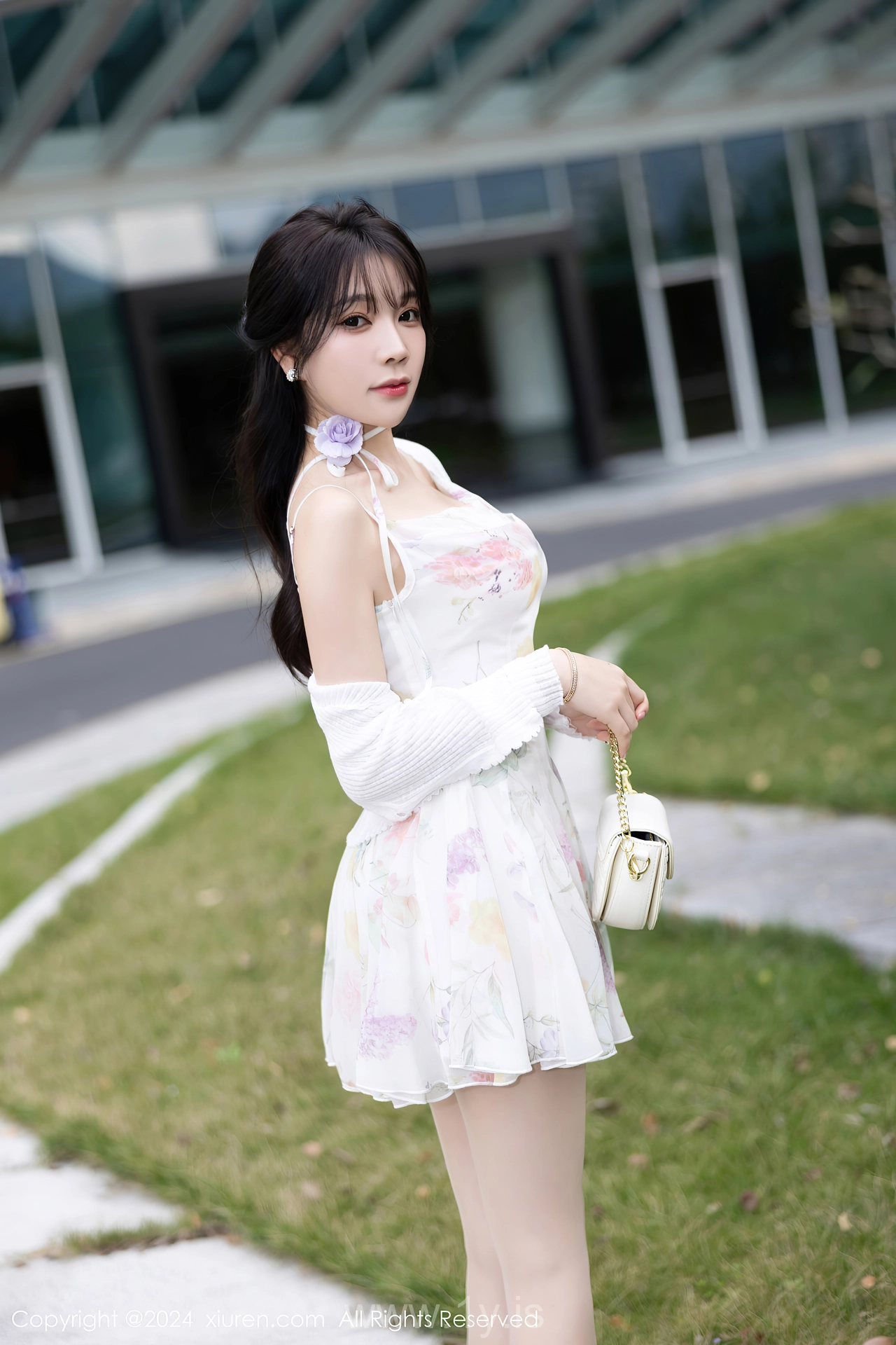 XIUREN(秀人网) No.7959 Pretty & Flawless Asian Jewel 徐莉芝Booty