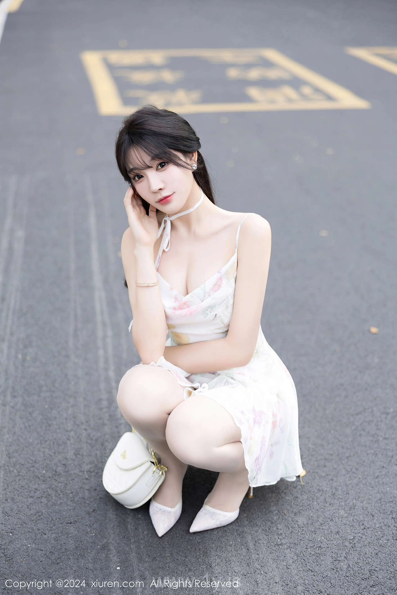 XIUREN(秀人网) No.7959 Pretty & Flawless Asian Jewel 徐莉芝Booty