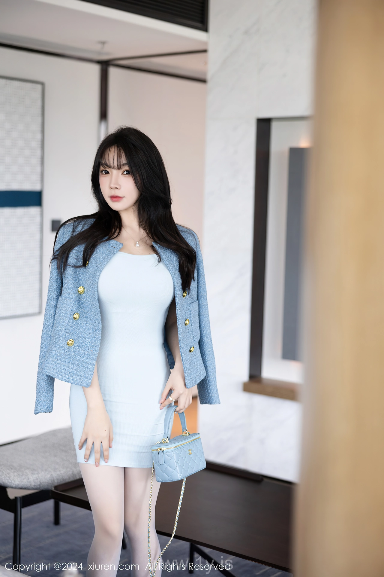 XIUREN(秀人网) No.7976 Cute & Quiet Chinese Belle 徐莉芝Booty