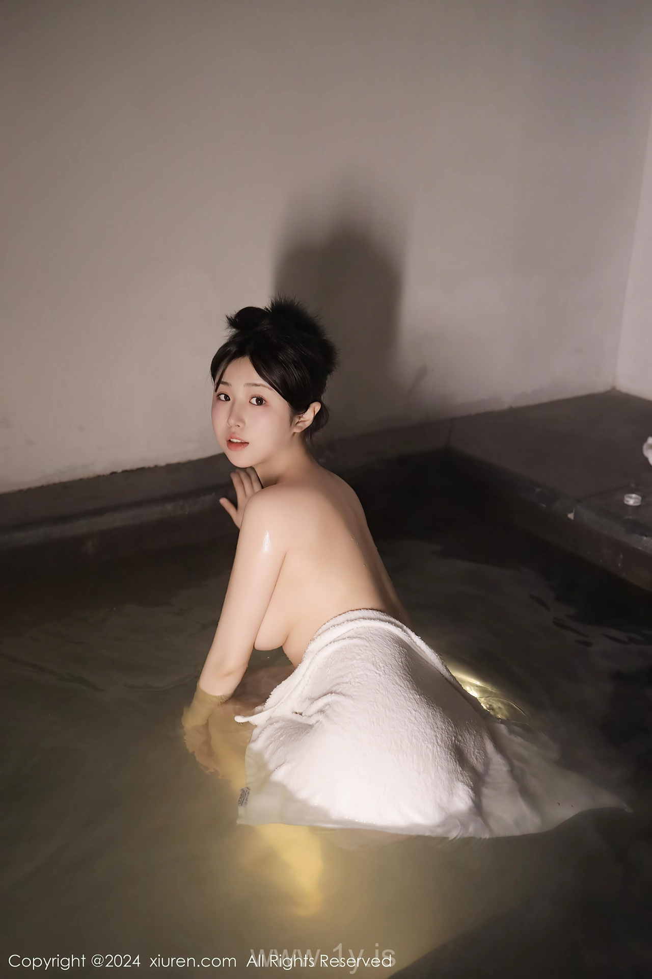 XIUREN(秀人网) No.7977 Delicate Chinese Nymph 陈小花