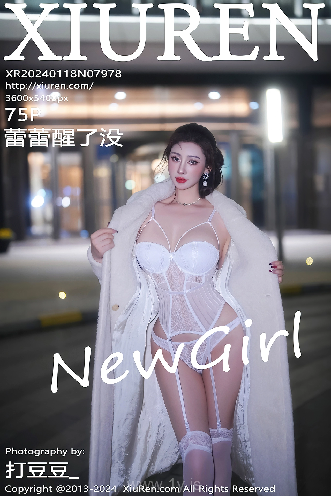 XIUREN(秀人网) No.7978 Classy & Seductive Chinese Model 蕾蕾醒了没 XIUREN(秀人网) No.7978 Classy & Seductive Chinese Model 蕾蕾醒了没