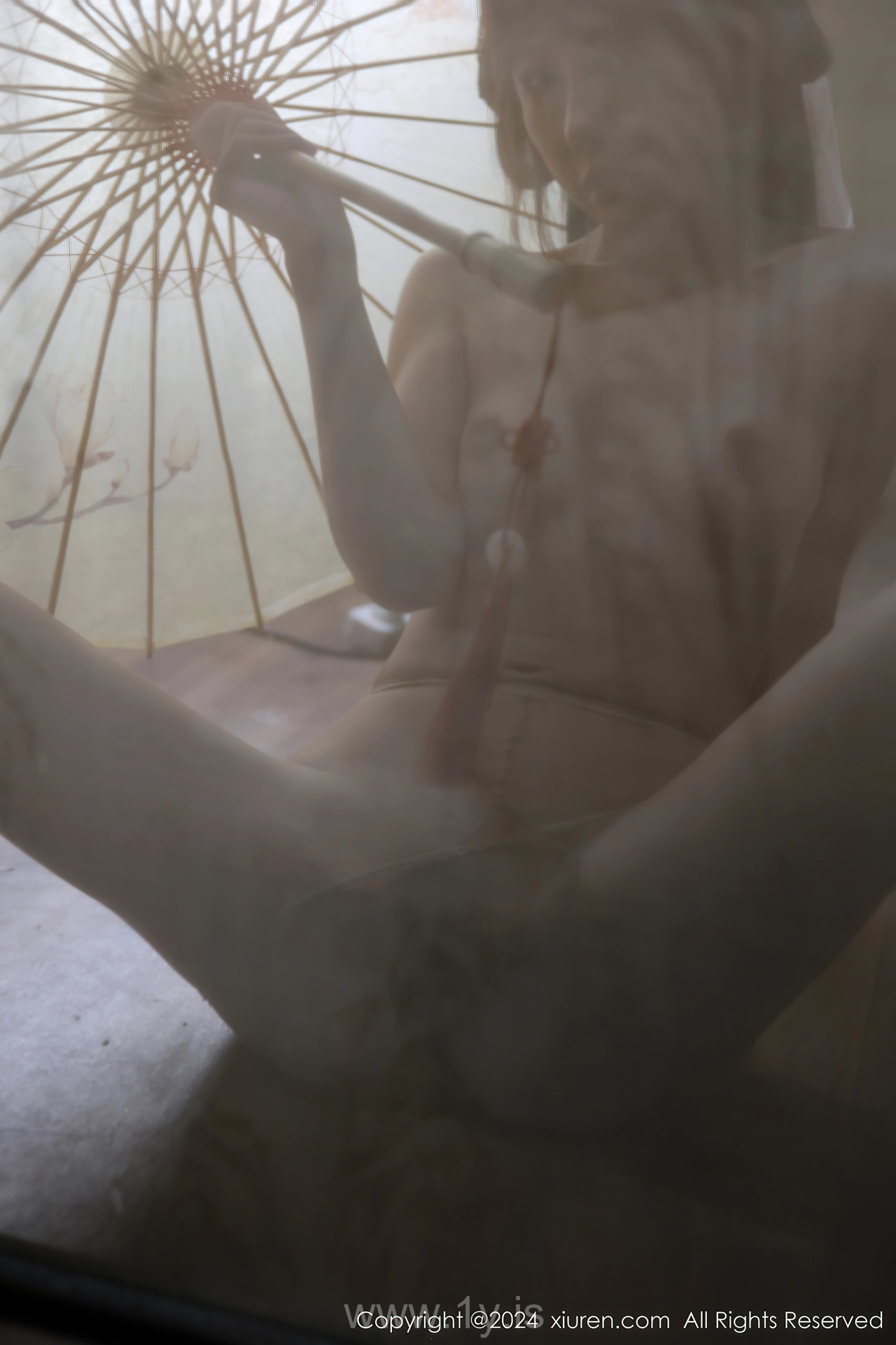 XIUREN(秀人网) No.7989 Angelic Chinese Chick 金tiao