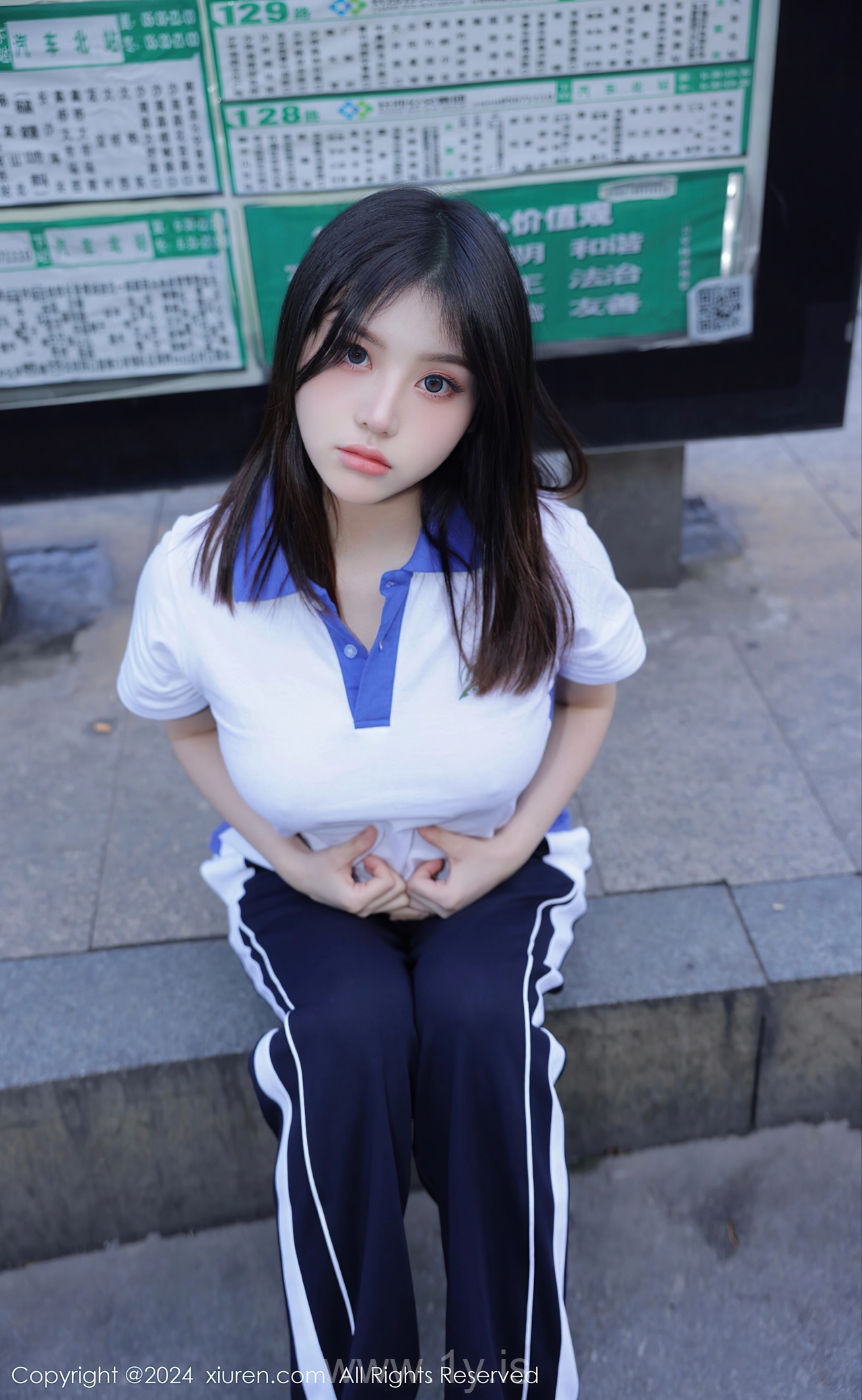 XIUREN(秀人网) No.7994 Perfect & Ravishing Asian Rara Avis 豆瓣酱