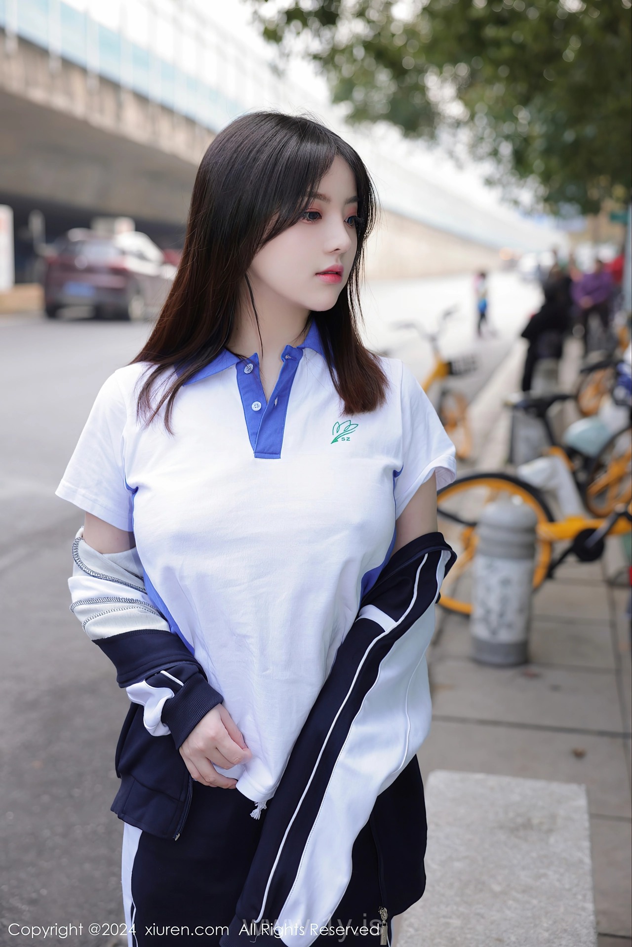 XIUREN(秀人网) No.7994 Perfect & Ravishing Asian Rara Avis 豆瓣酱