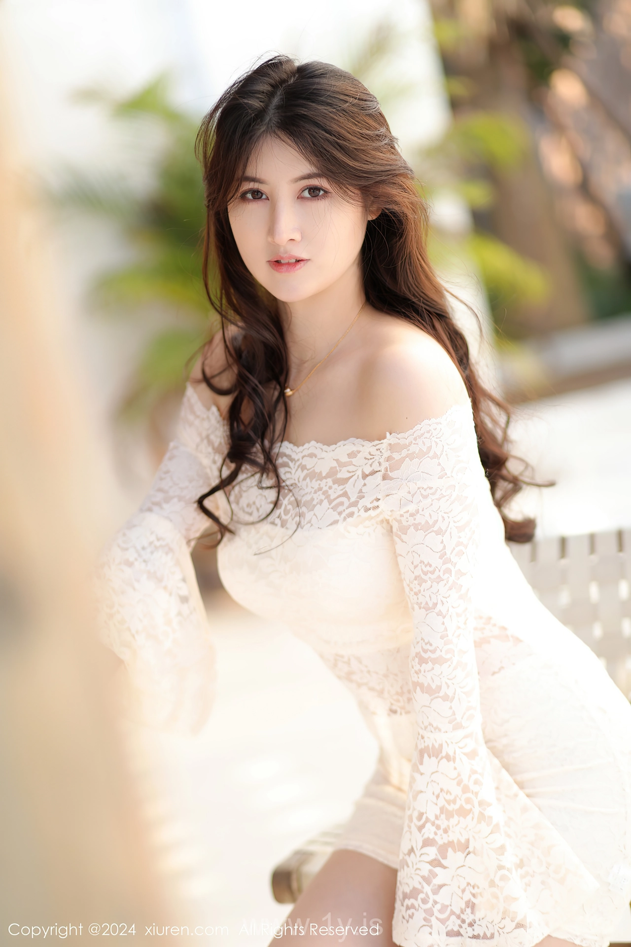 XIUREN(秀人网) No.8000 Enigmatic & Lively Asian Beauty Queen 诗诗kiki