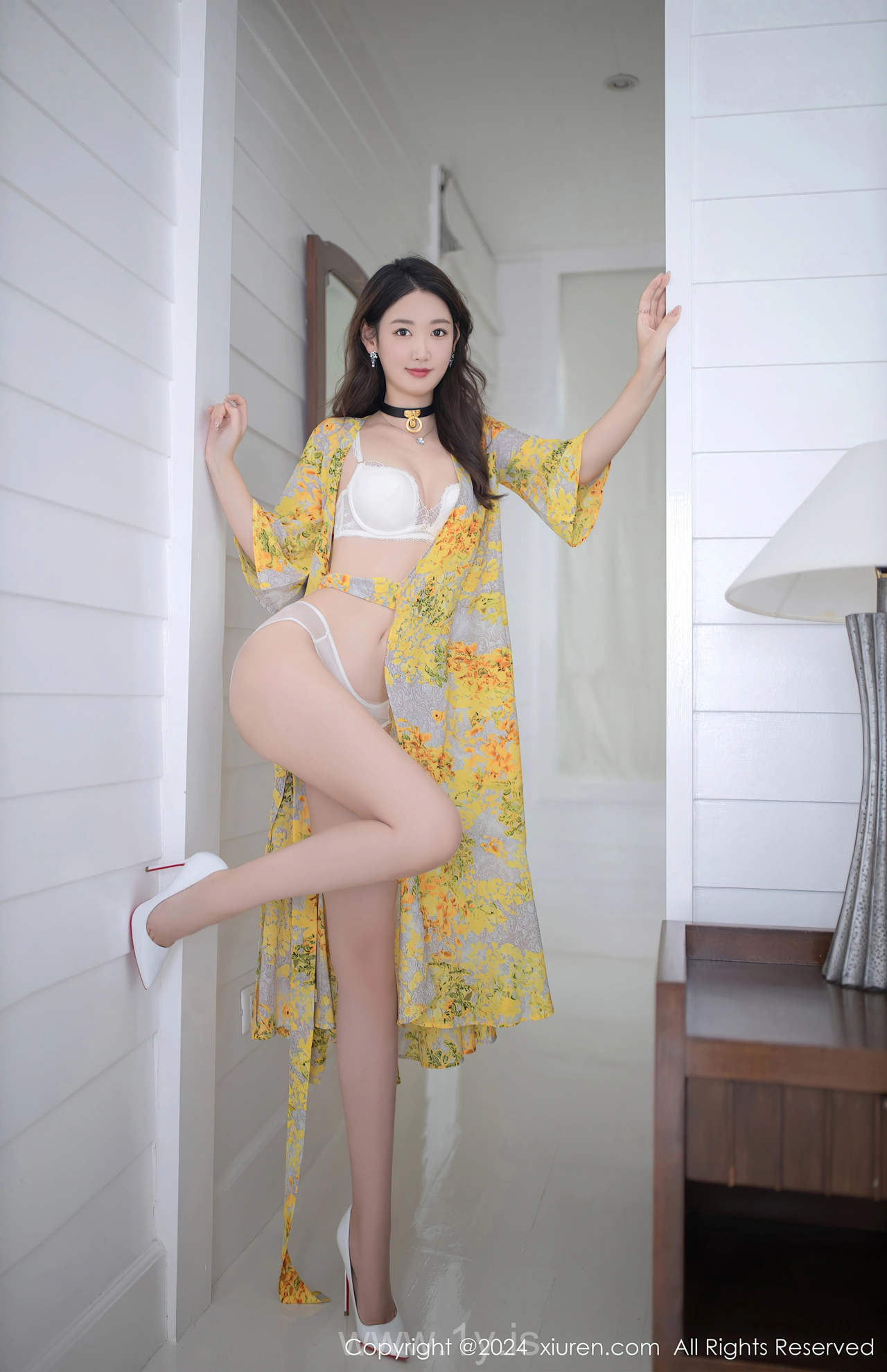 XIUREN(秀人网) No.8001 Graceful & Extraordinary Chinese Rose 唐安琪